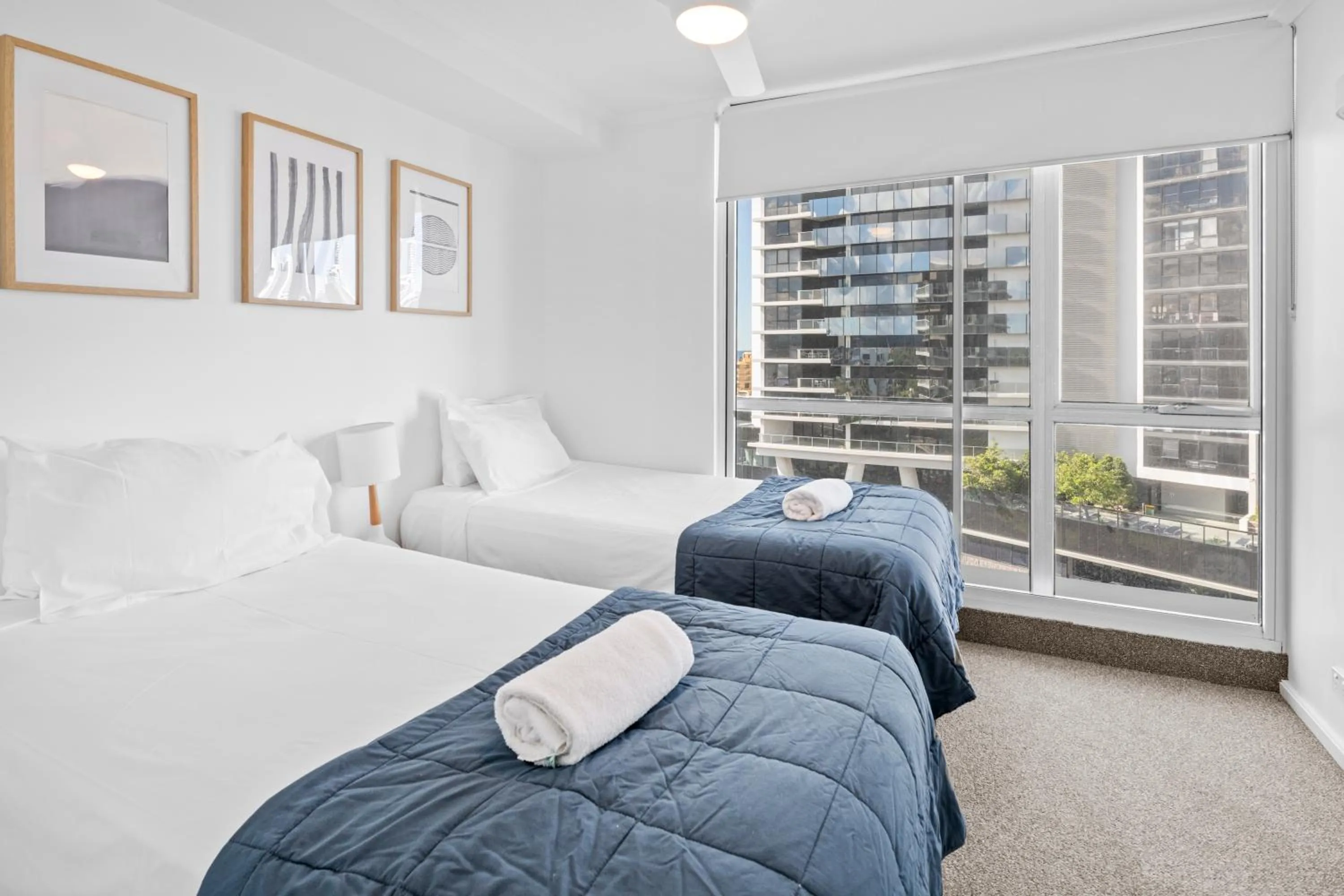 Bedroom, Bed in Moorings On Cavill Surfers Paradise