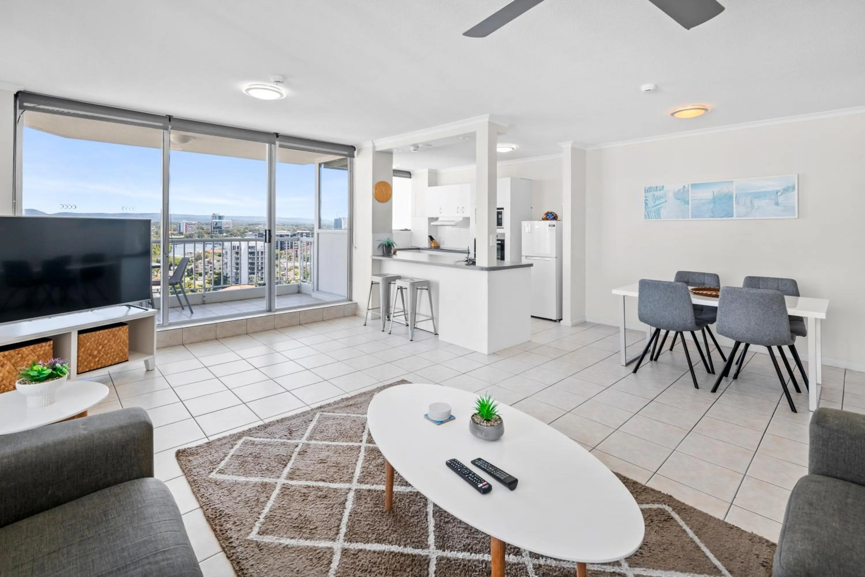 Living room in Moorings On Cavill Surfers Paradise