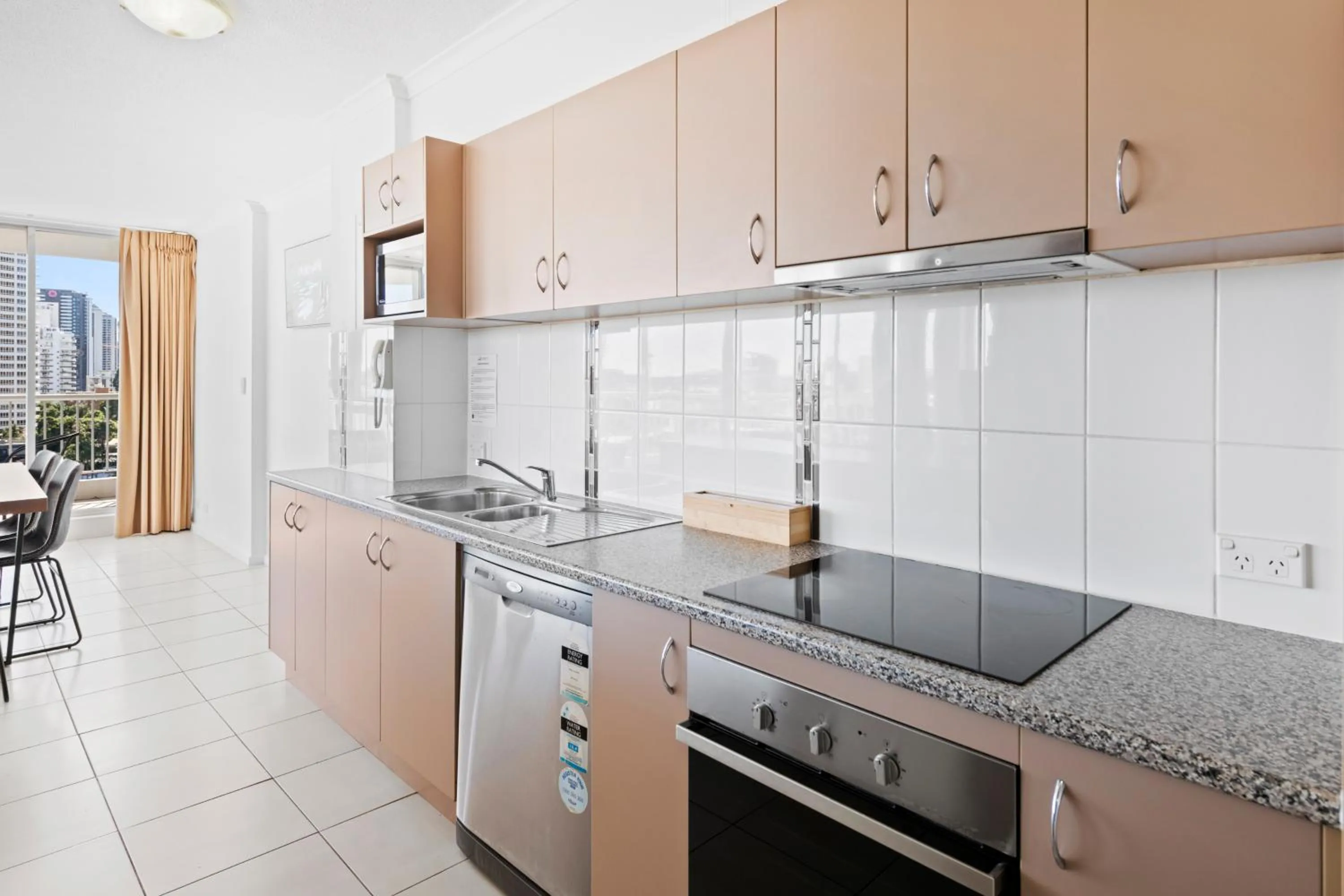 Kitchen or kitchenette in Moorings On Cavill Surfers Paradise