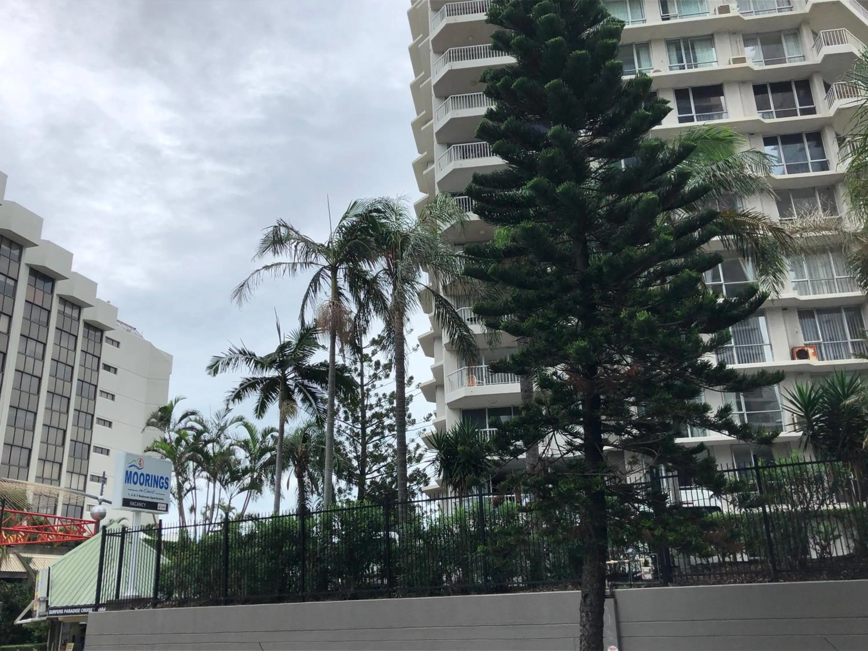 Moorings On Cavill Surfers Paradise