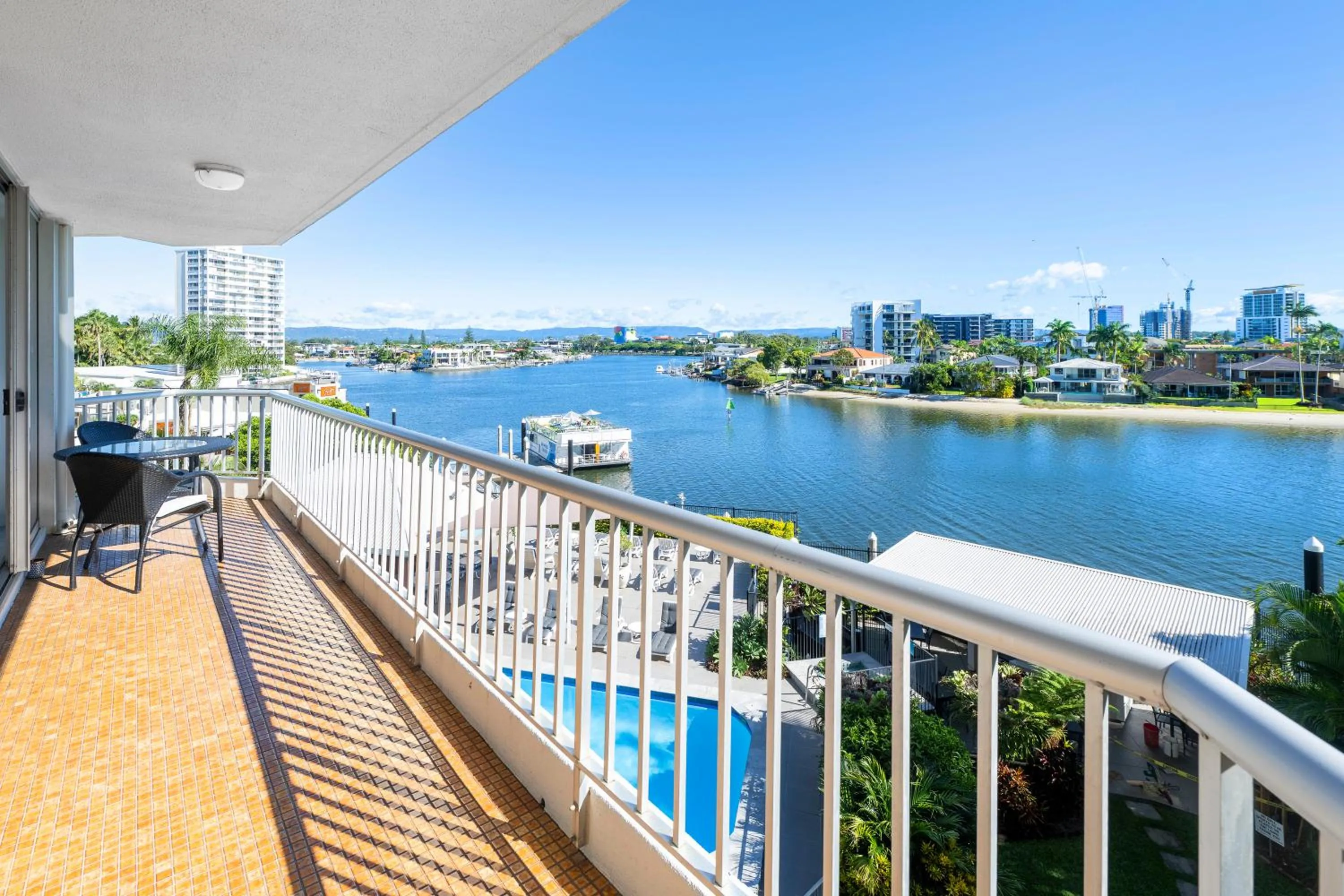 Balcony/Terrace in Moorings On Cavill Surfers Paradise