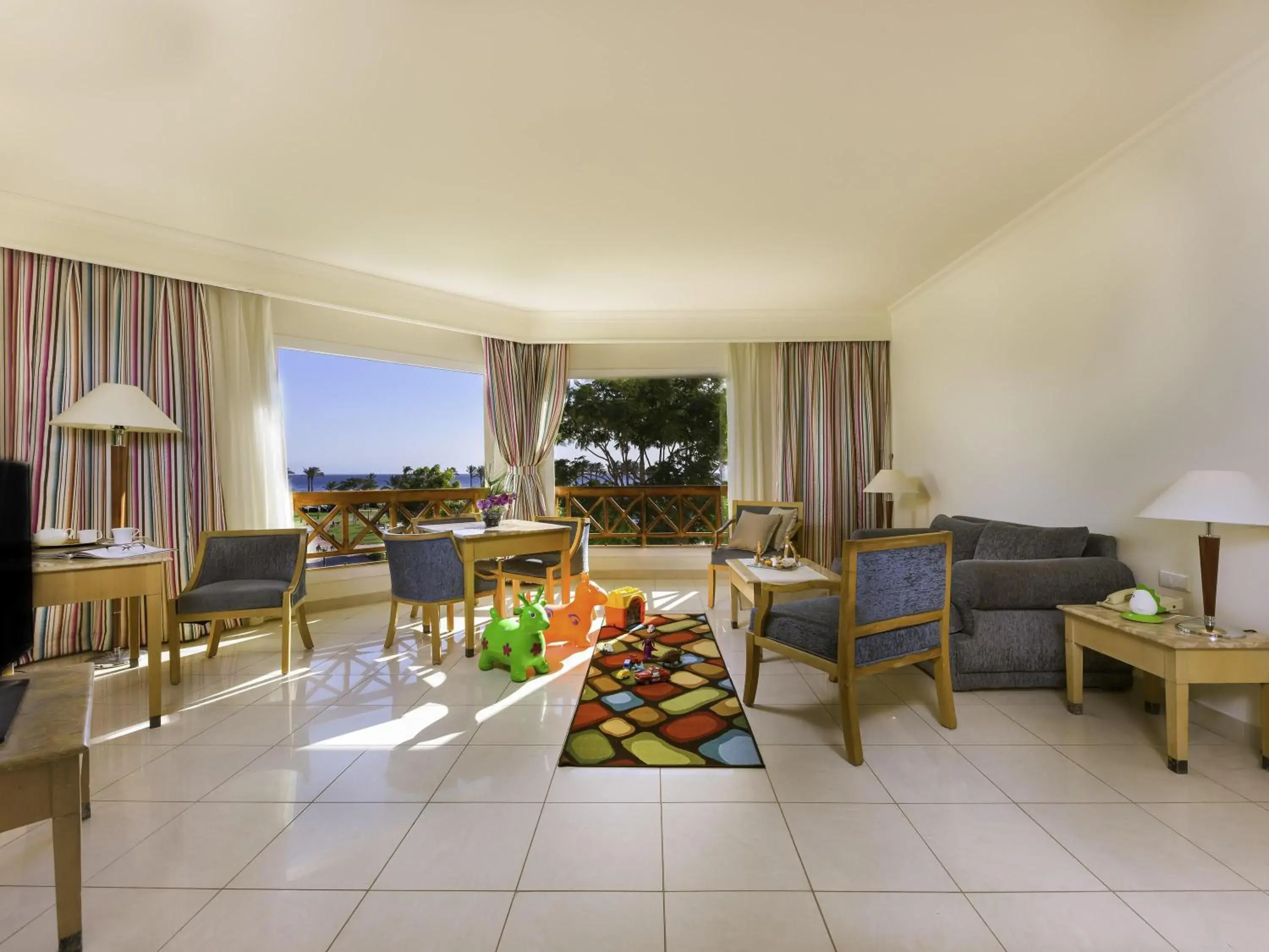 Family Room with Sea View in Movenpick Taba Resort & Spa Family Room with Sea View in Movenpick Taba Resort & Spa