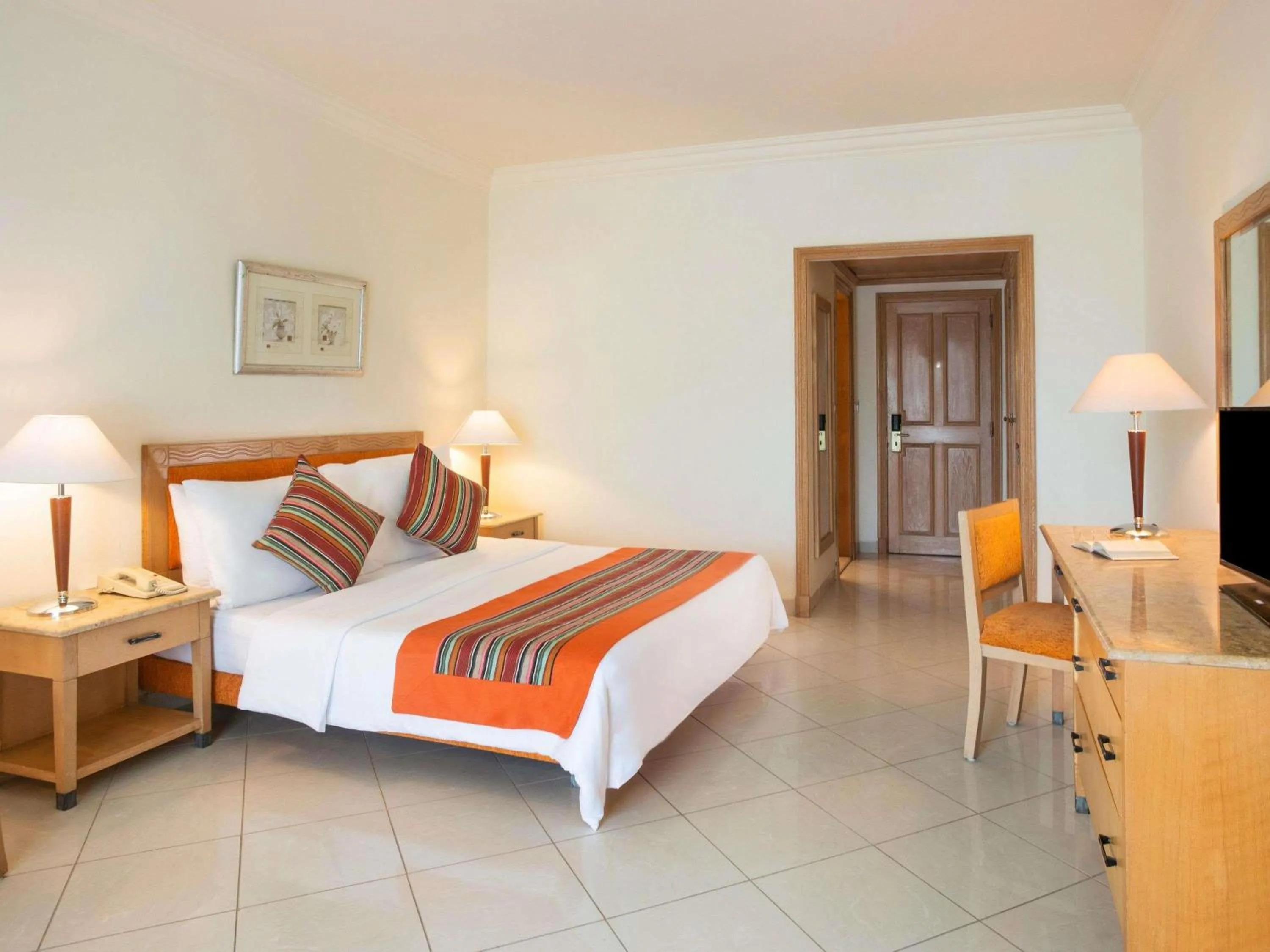 Bedroom, Bed in Movenpick Taba Resort & Spa