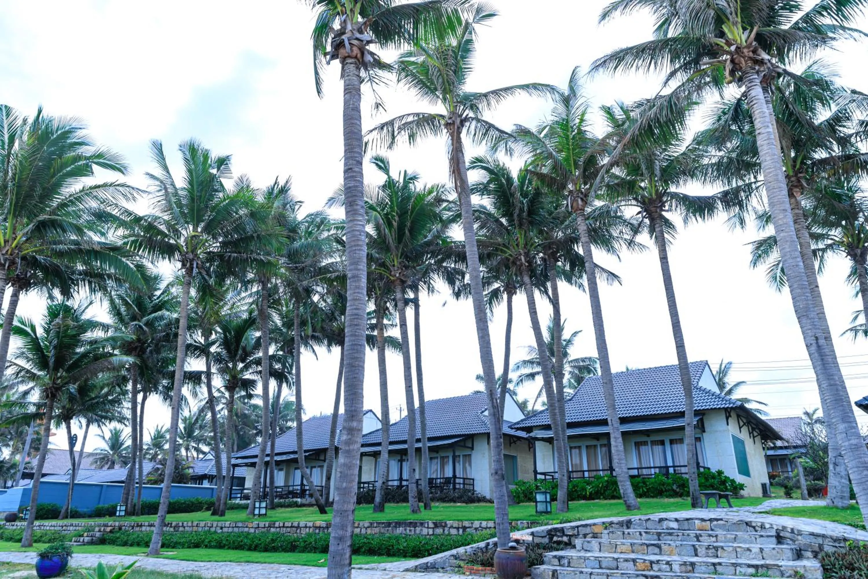 Garden in Silver Beach Resort Ke Ga