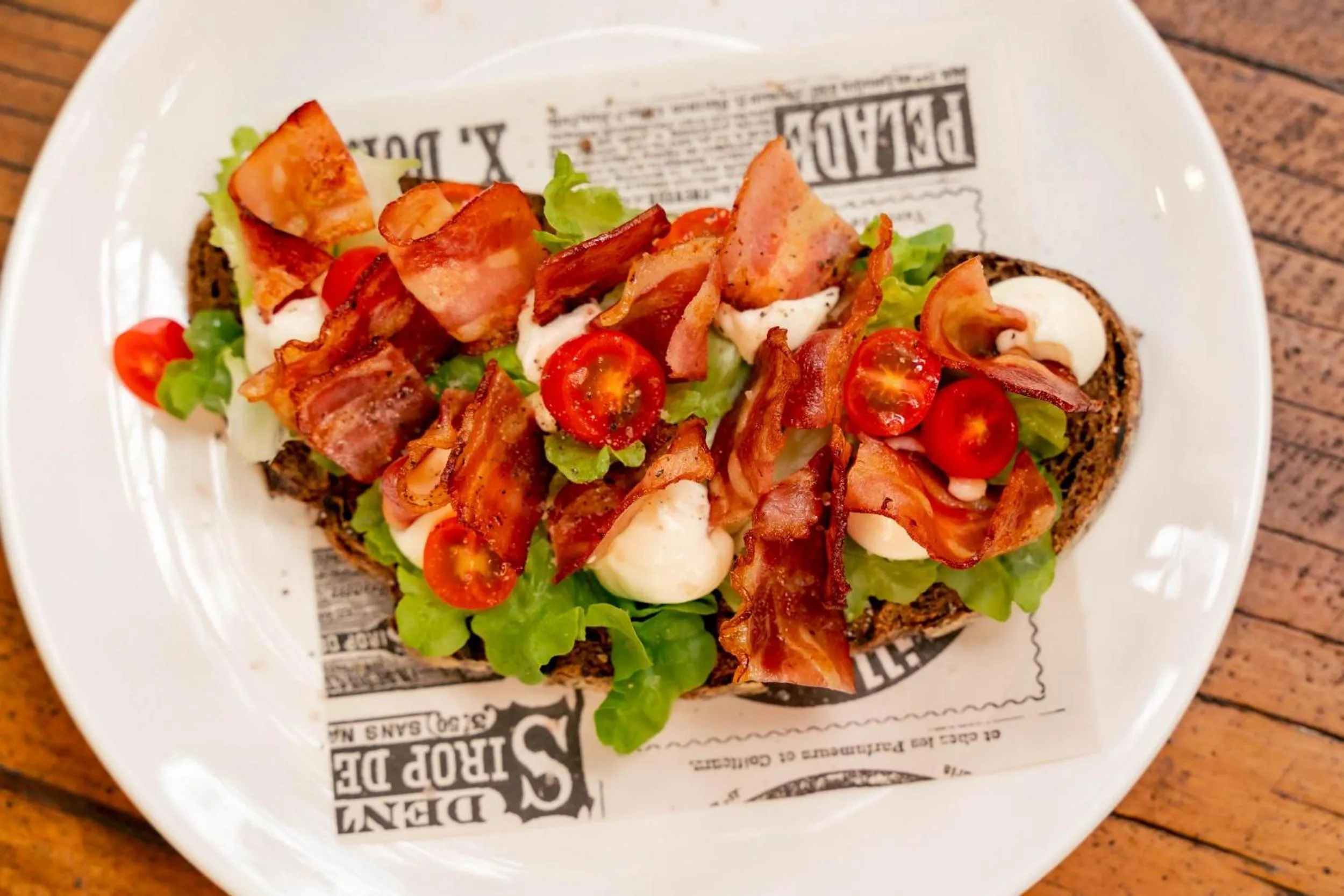 Breakfast in Ratana Hotel Chalong