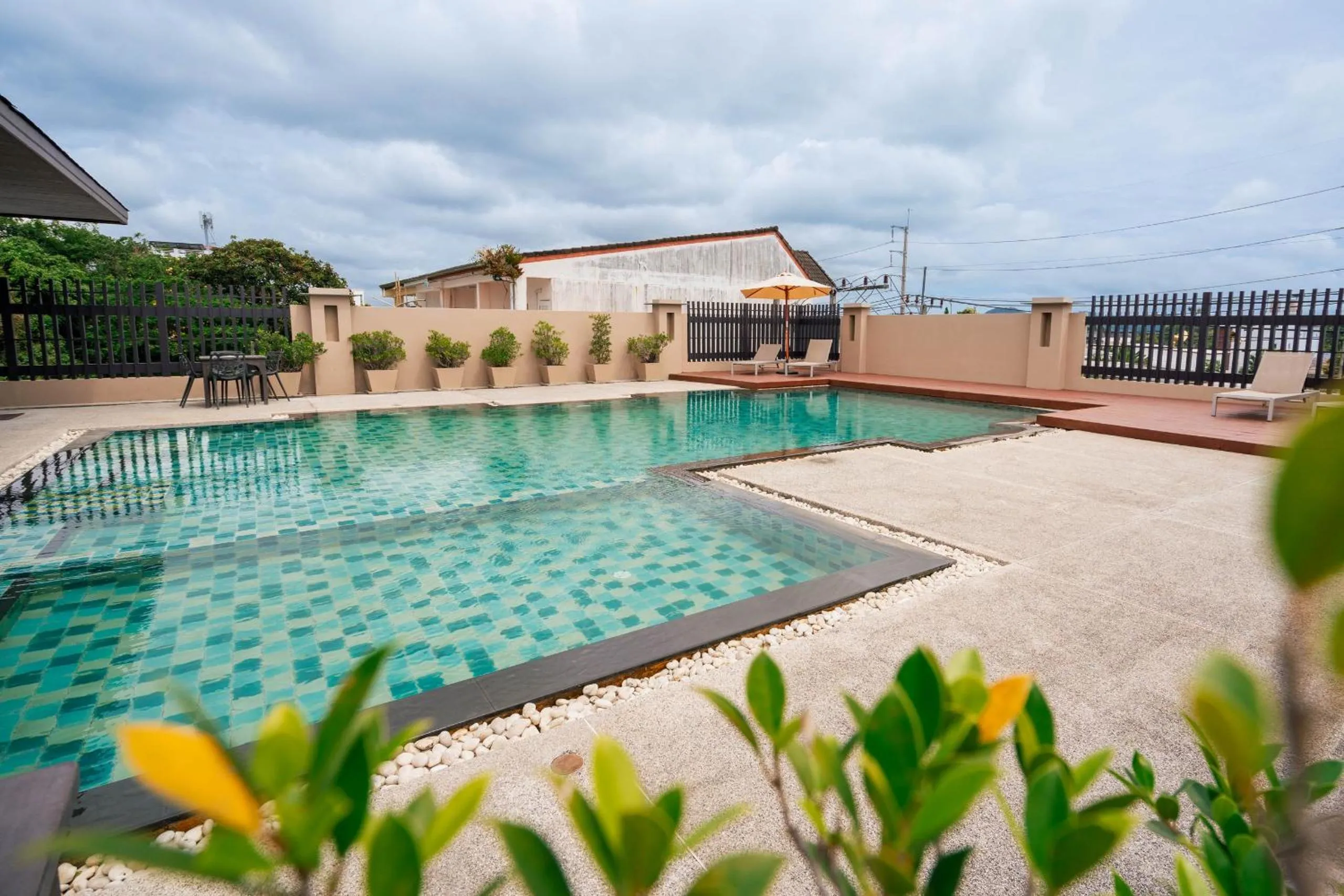 Swimming pool in Ratana Hotel Chalong