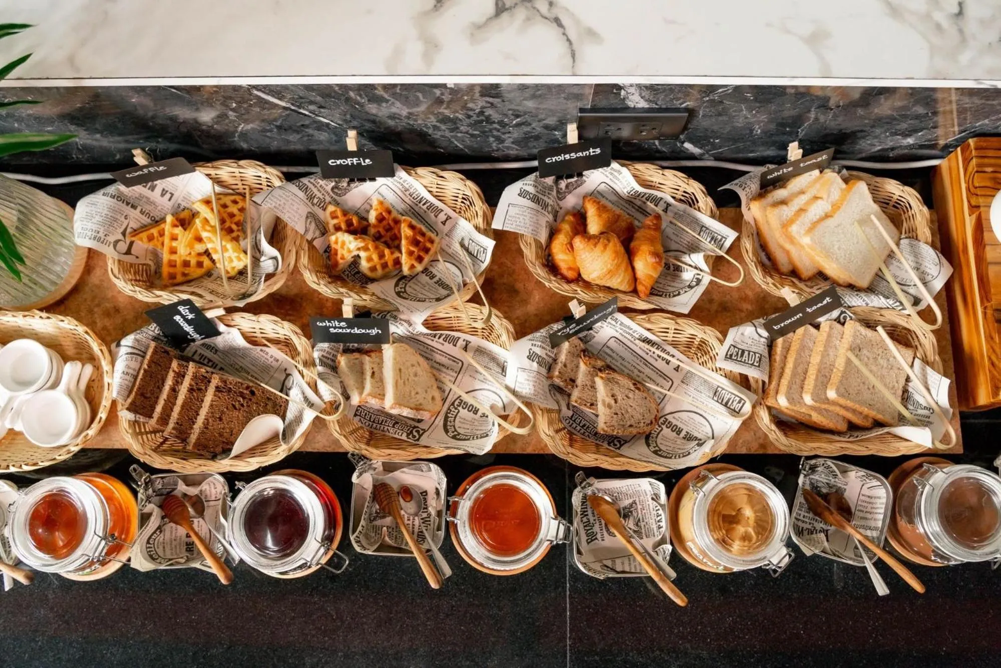 Breakfast in Ratana Hotel Chalong