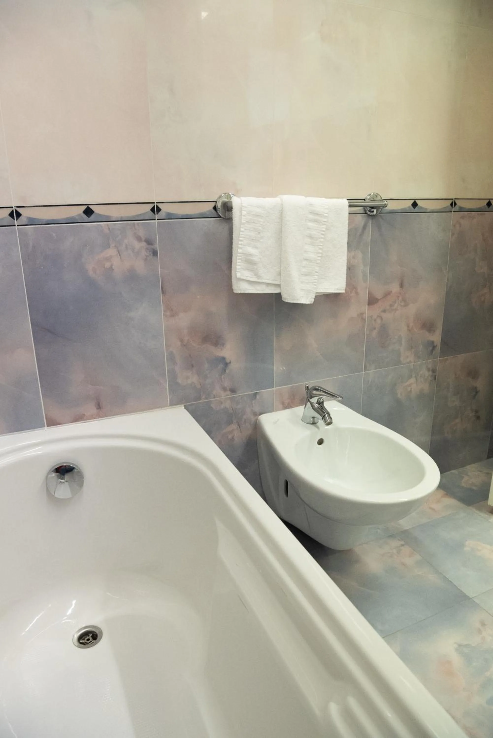 Bathroom in Melas Hotel