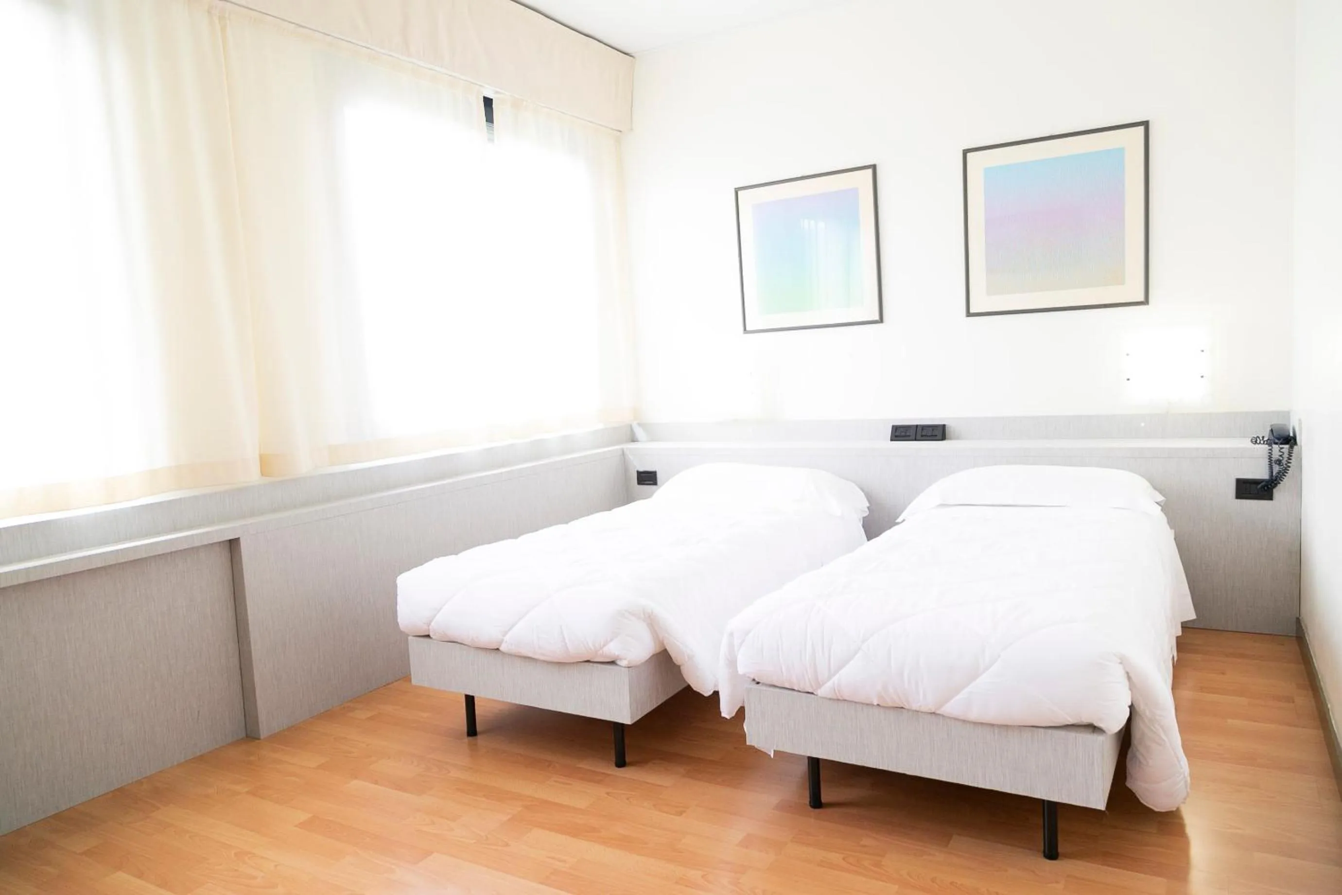 Bedroom, Bed in Melas Hotel