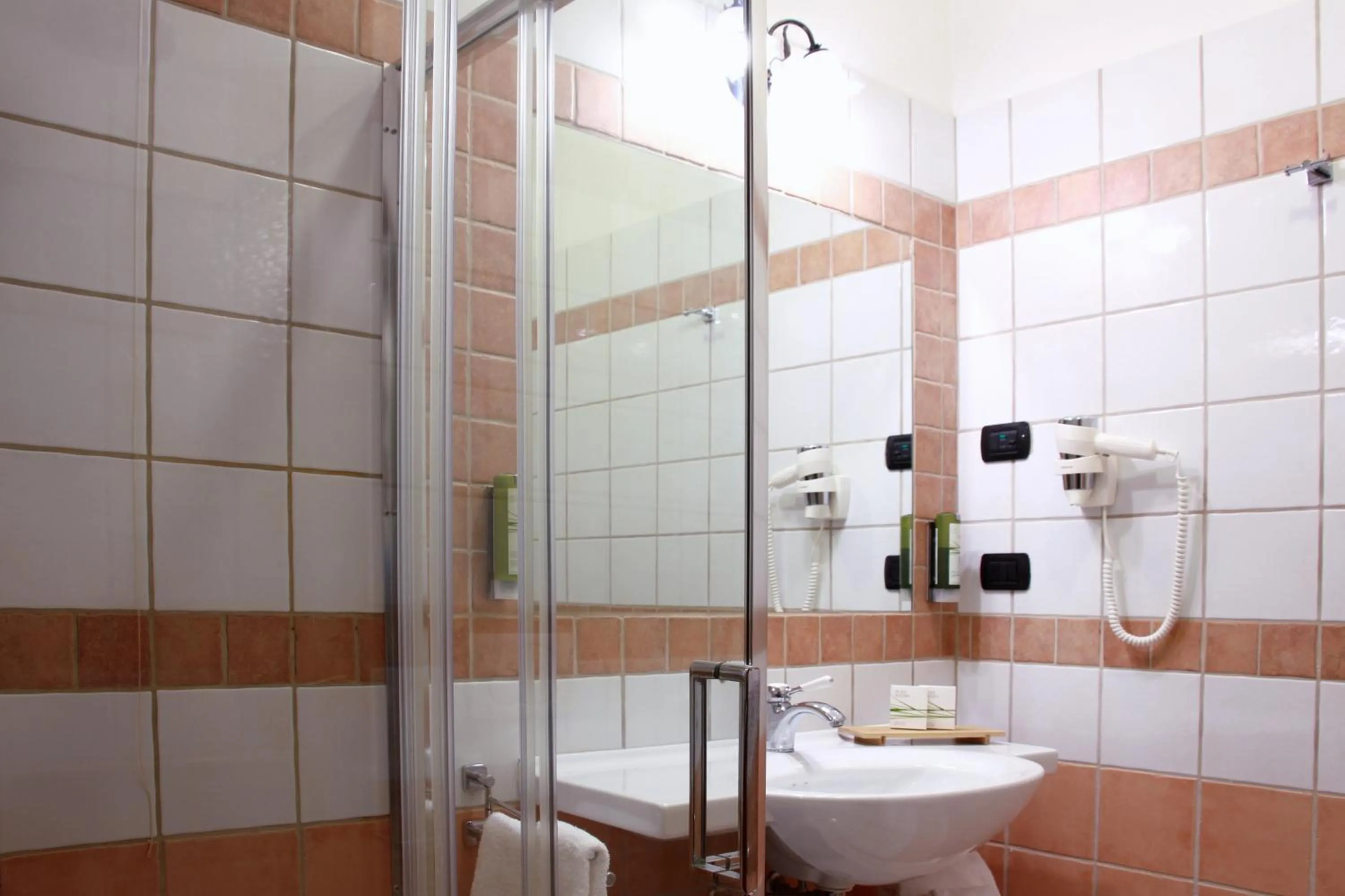 Bathroom in Hotel Montecallini - Adult Only 14