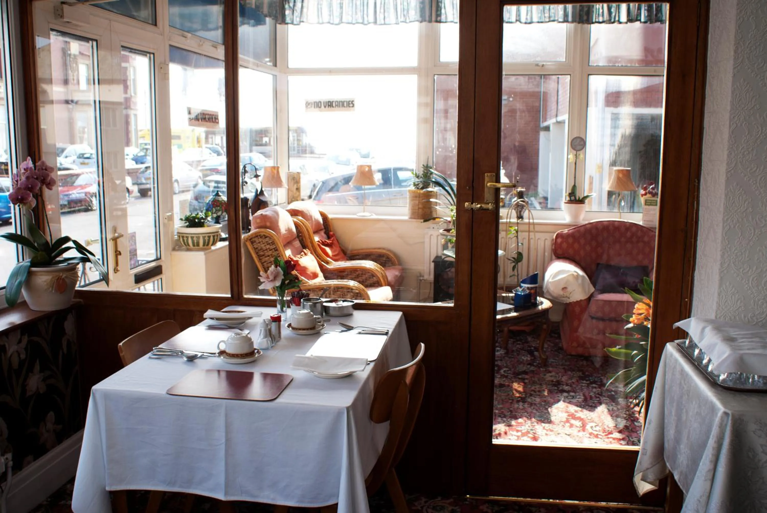 Restaurant/places to eat in The Highfield Private Hotel