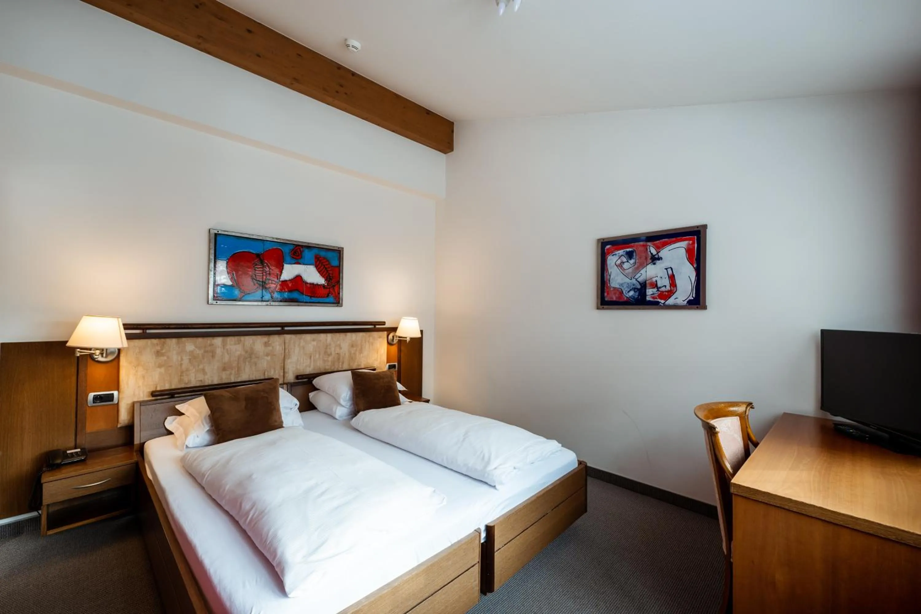 Photo of the whole room, Bed in Feldmilla Design Hotel - Wellness & SPA