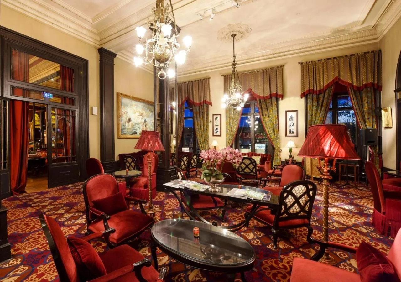 Lounge or bar in Pera Palace Hotel