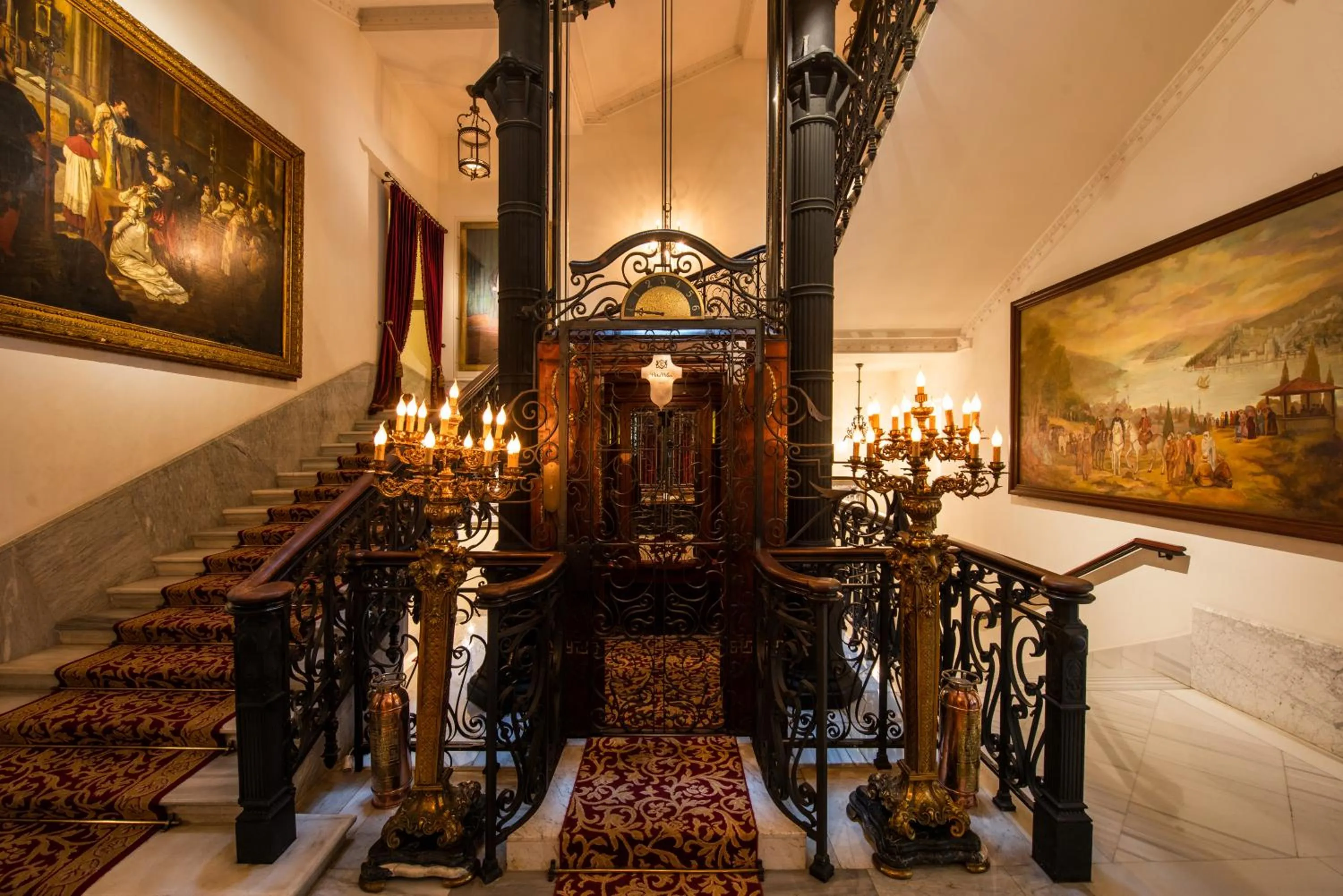 elevator in Pera Palace Hotel