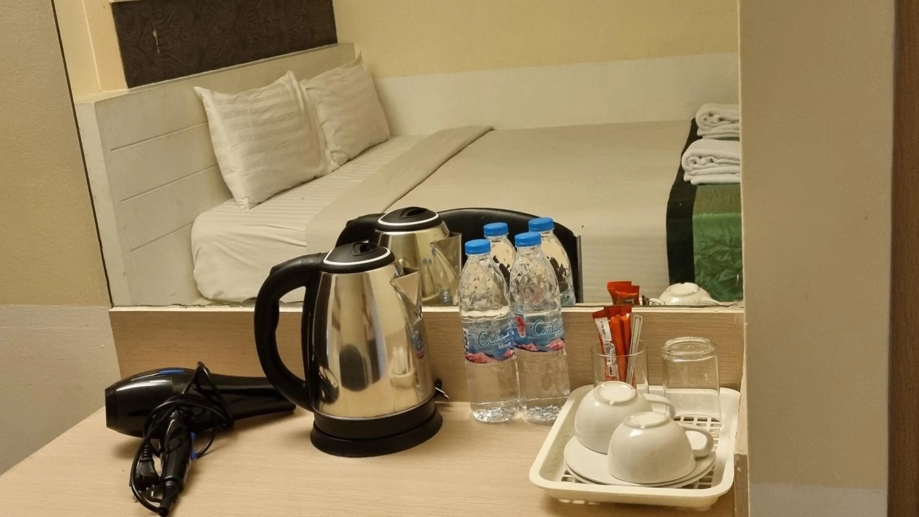 Cozi Inn Hotel, Bangkok