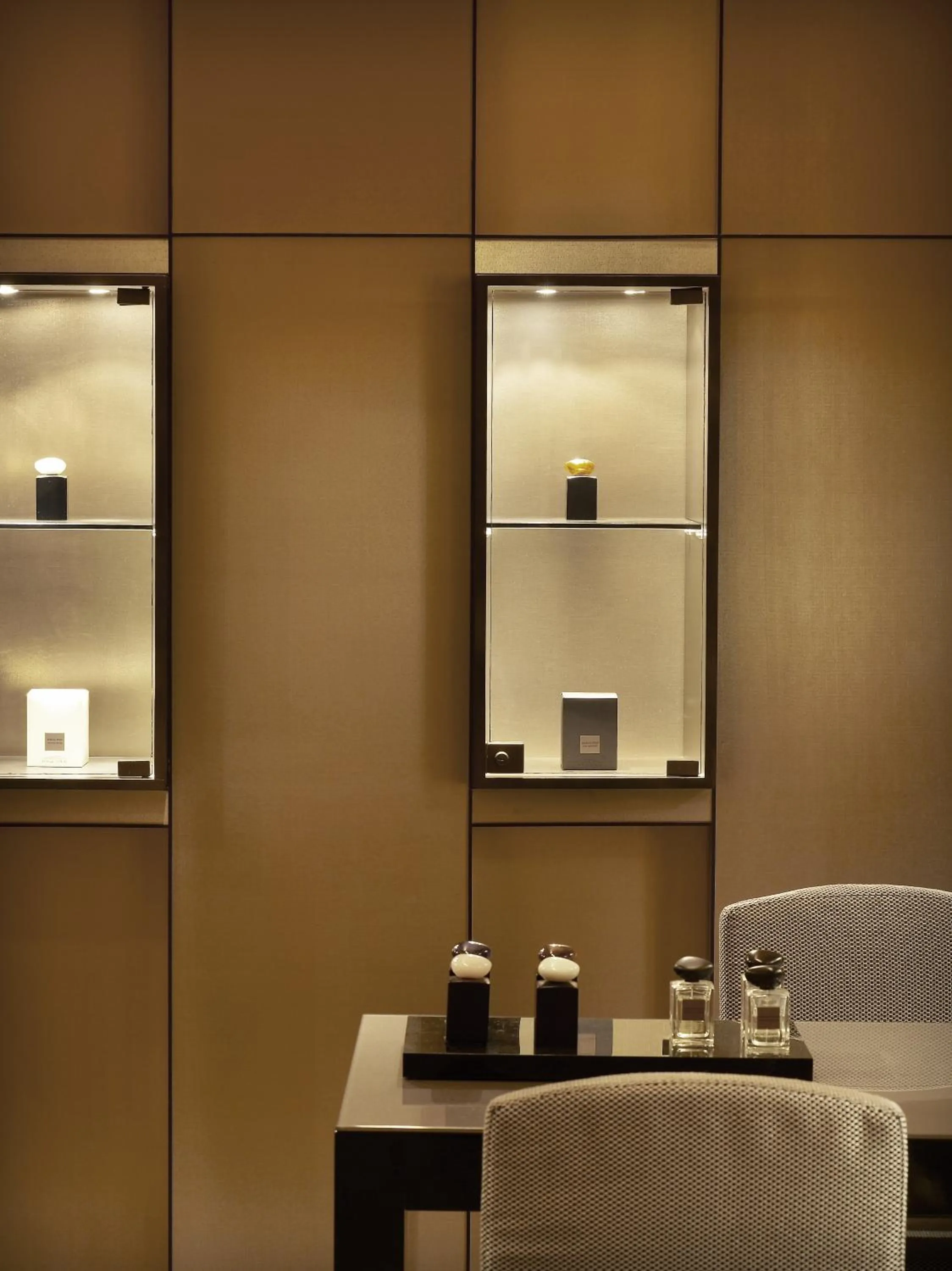 Decorative detail, Bed in Armani Hotel Dubai, Burj Khalifa