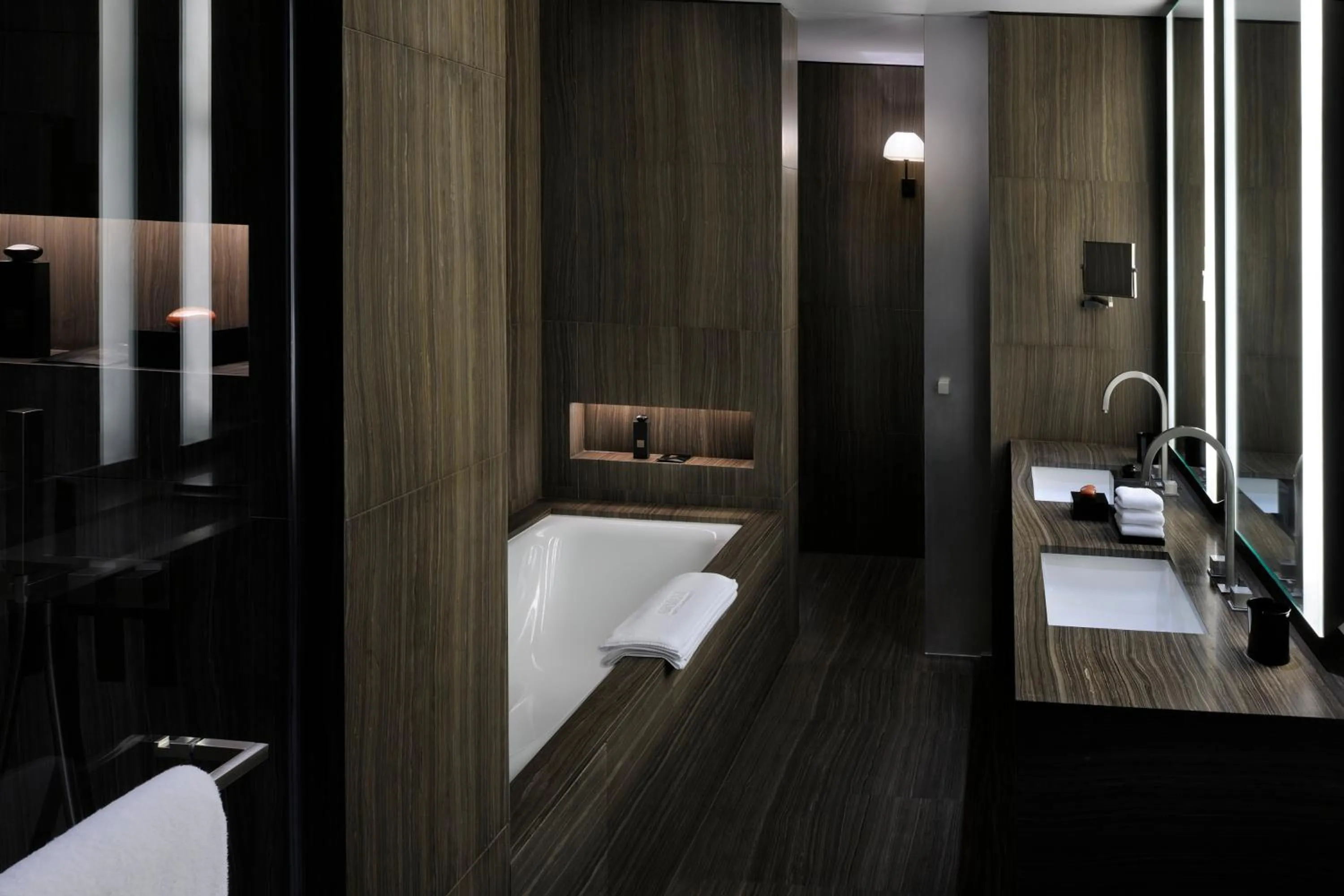 Bathroom, Bed in Armani Hotel Dubai, Burj Khalifa
