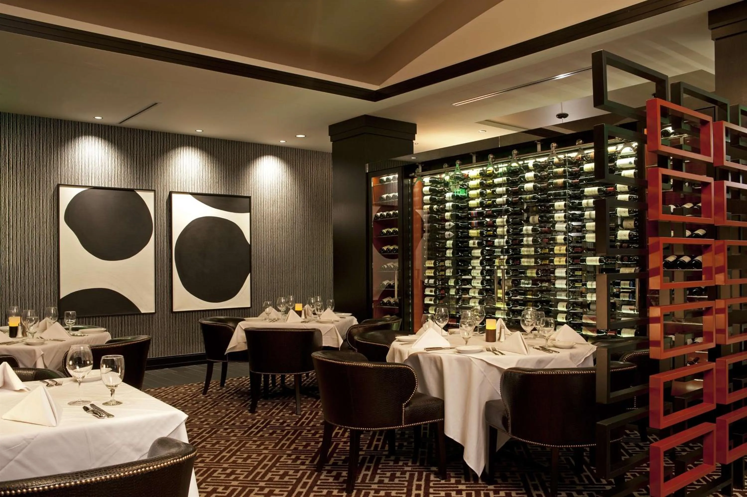 Restaurant/places to eat in Amway Grand Plaza Hotel, Curio Collection by Hilton