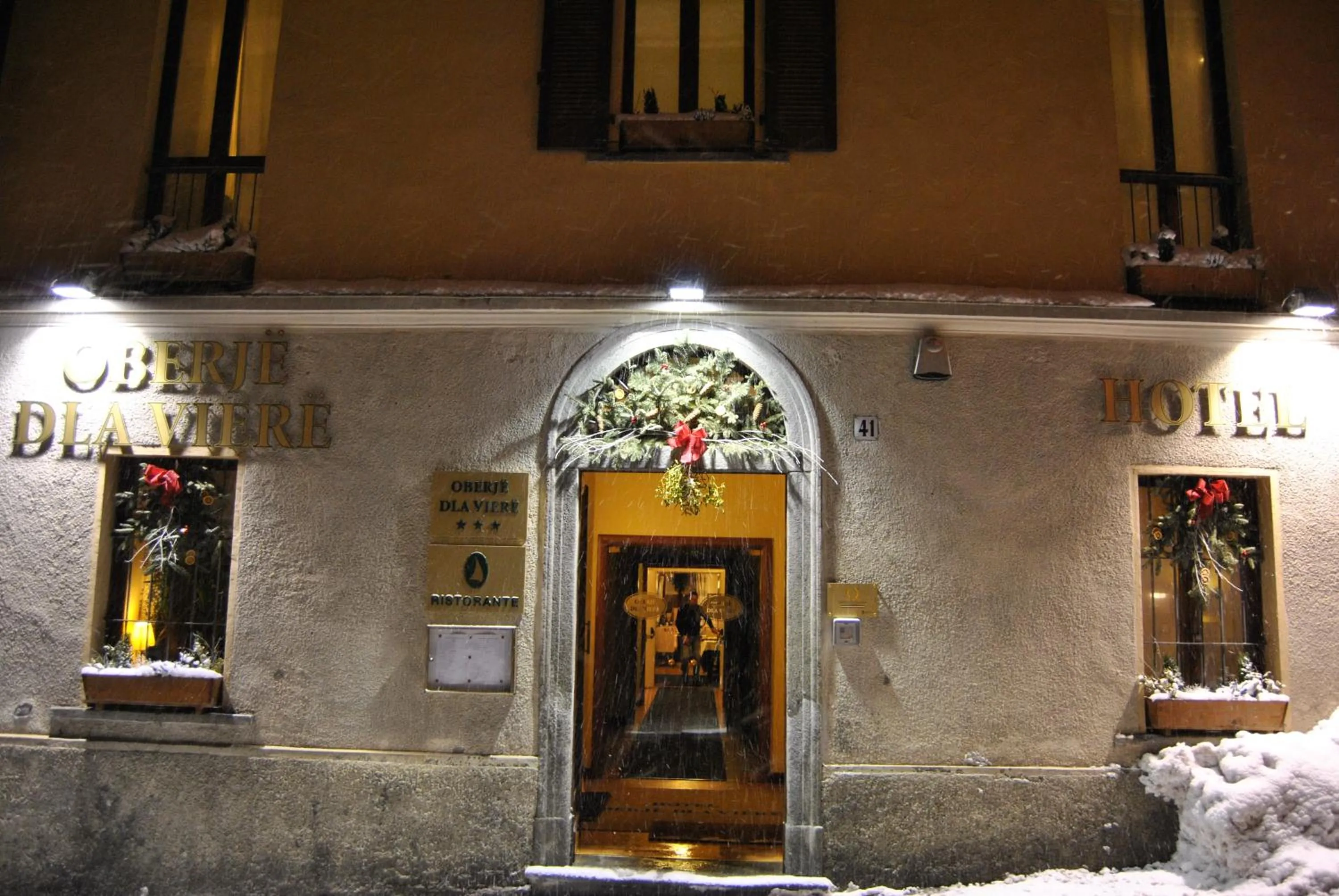 Property building in Hotel Oberje Dla Viere