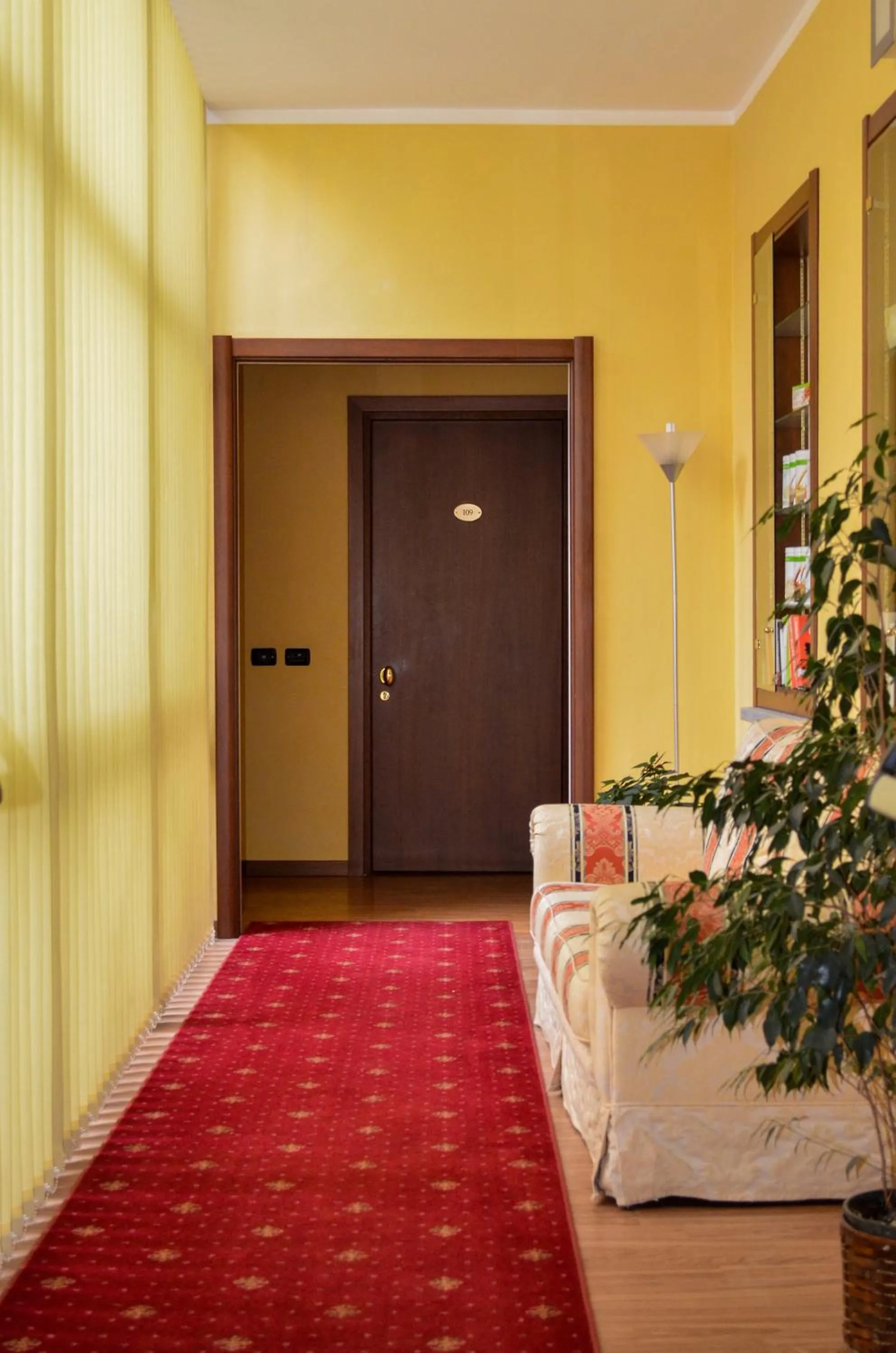 Decorative detail, Bed in Hotel Oberje Dla Viere