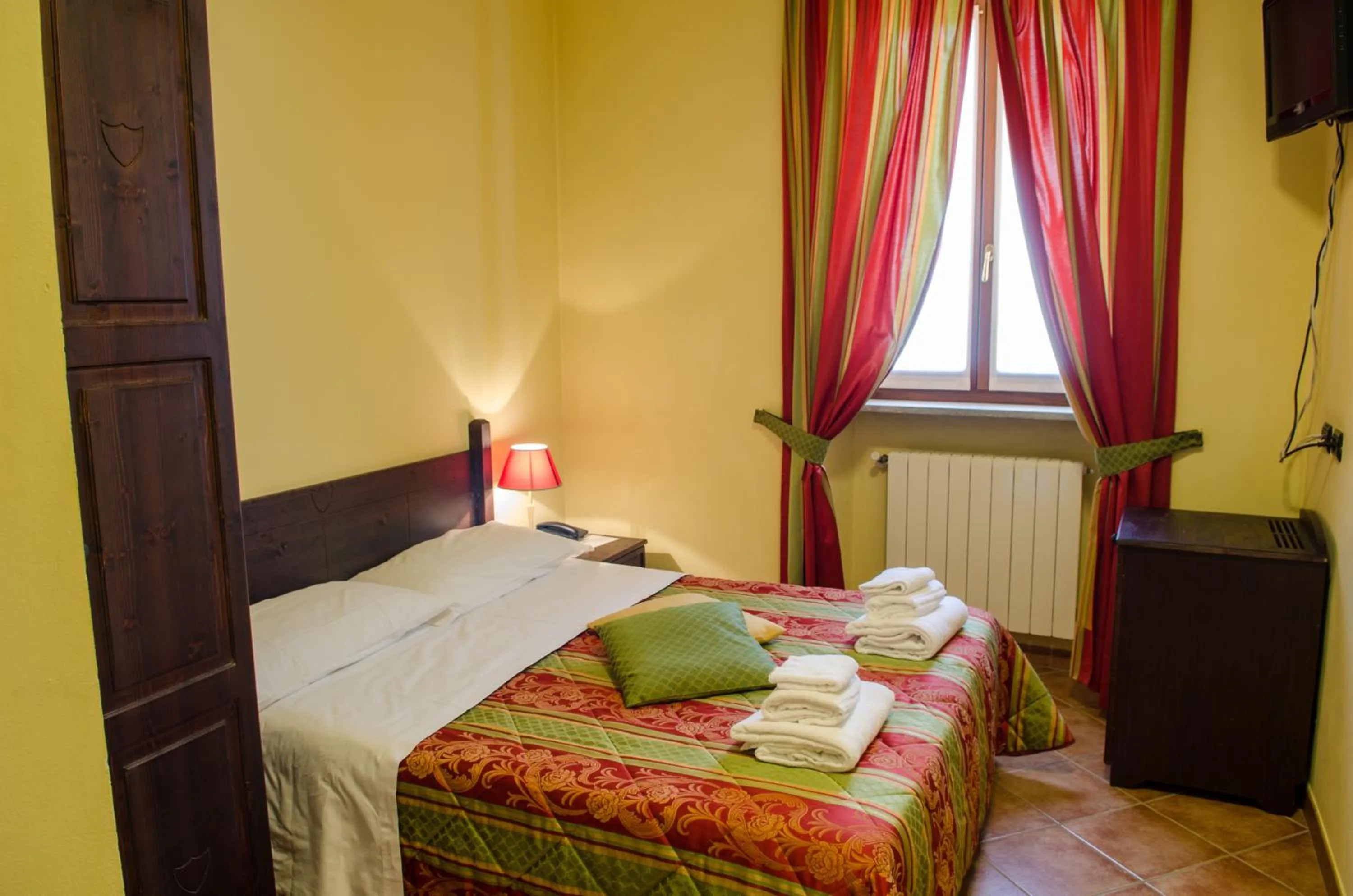 Photo of the whole room, Bed in Hotel Oberje Dla Viere