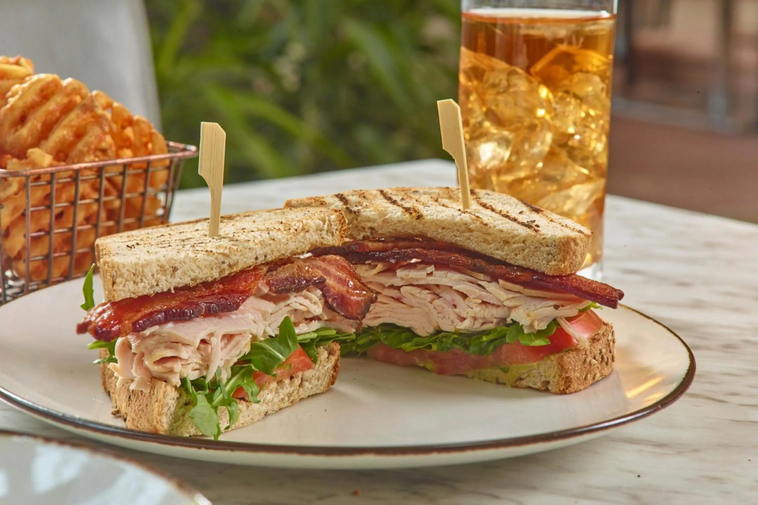 Restaurant/places to eat in Renaissance Charlotte SouthPark Hotel