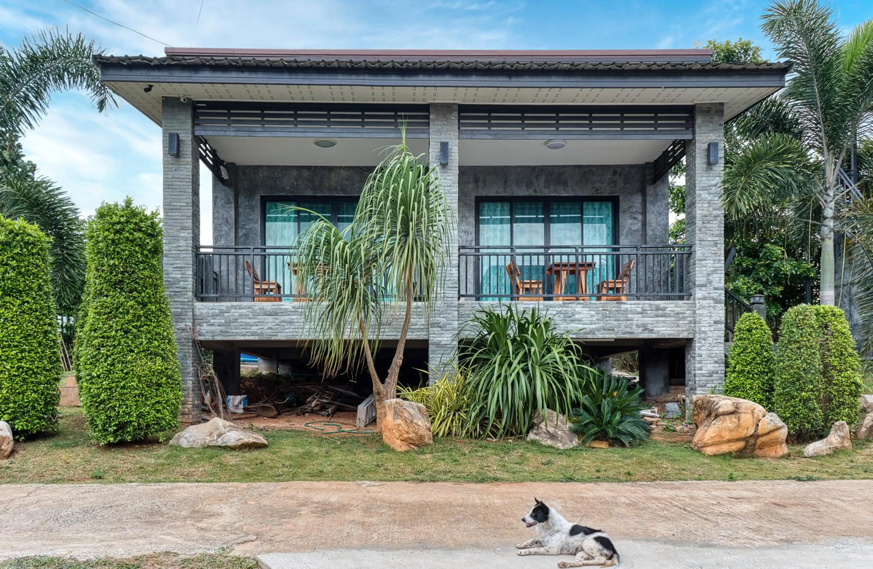 Property building in Chill at Hill