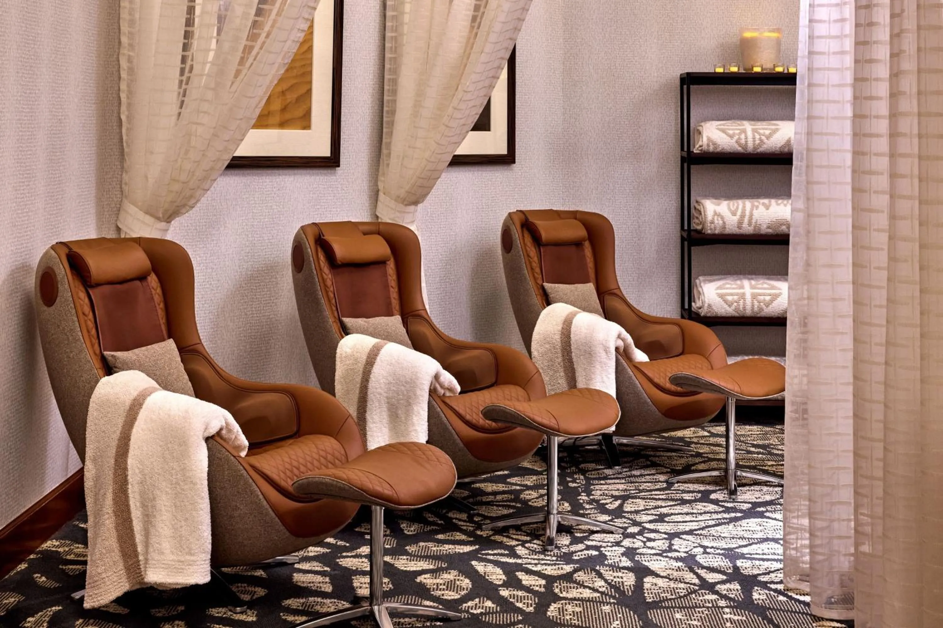 Lounge or bar in JW Marriott Desert Springs Resort & Spa