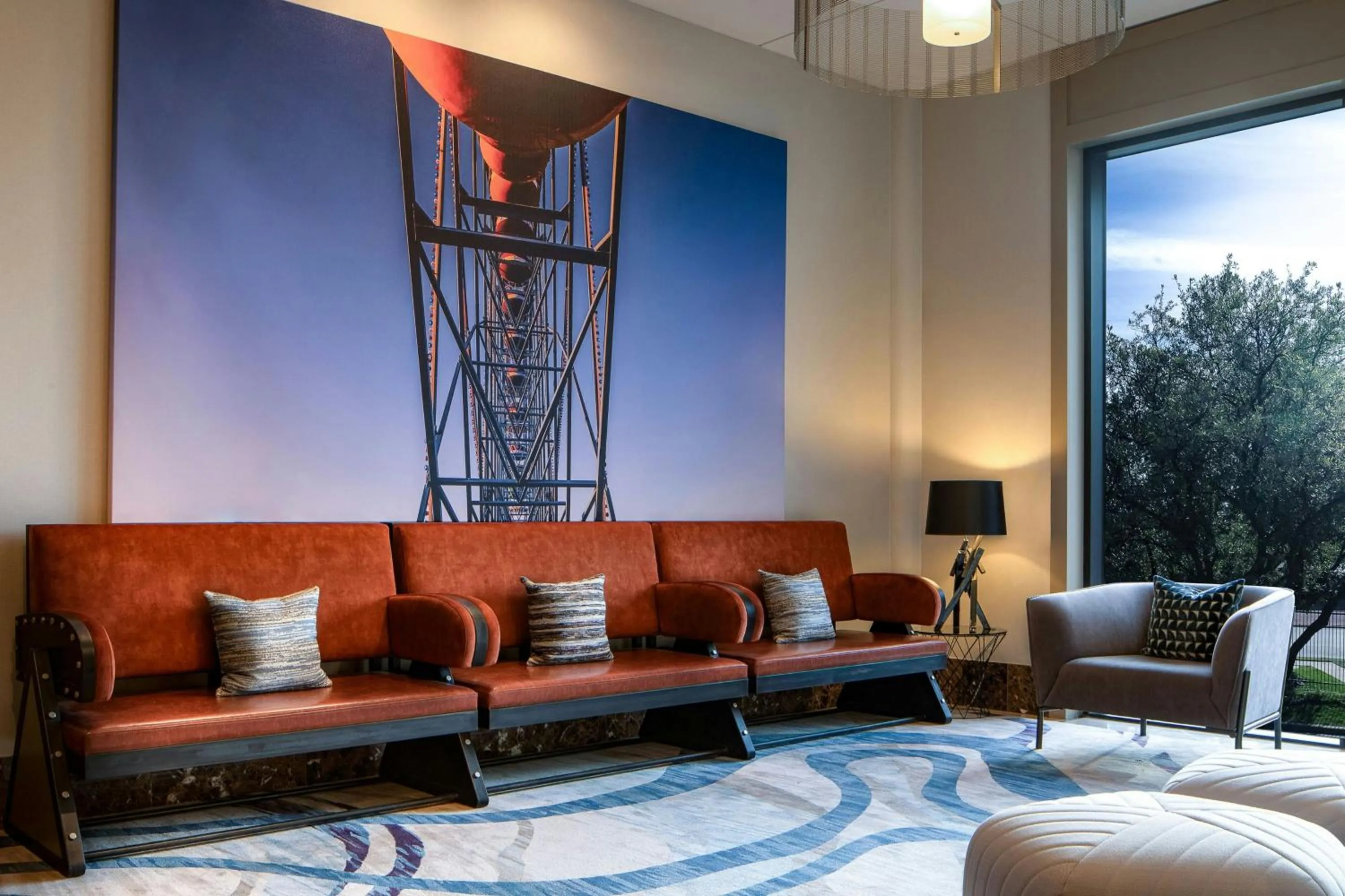 Meeting/conference room in Renaissance Dallas Hotel