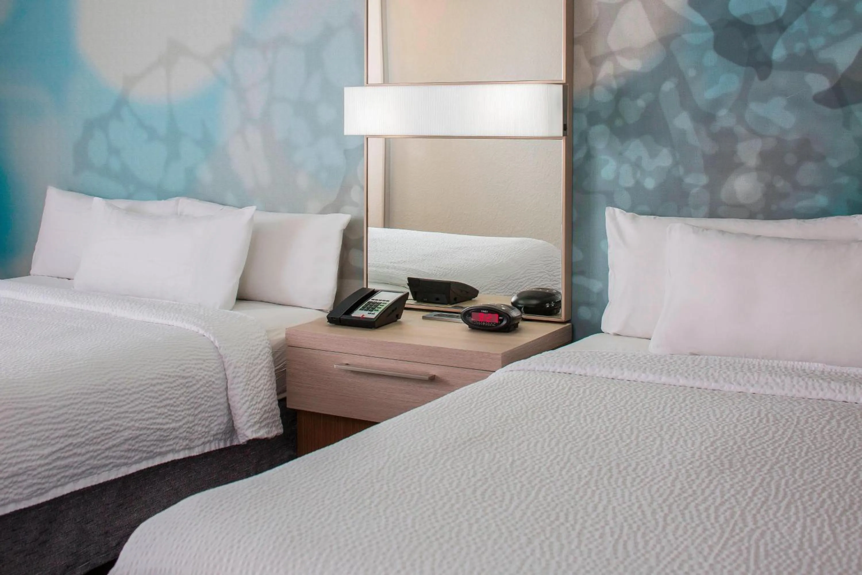 Photo of the whole room, Bed in Courtyard by Marriott Orlando Lake Buena Vista in the Marriott Village