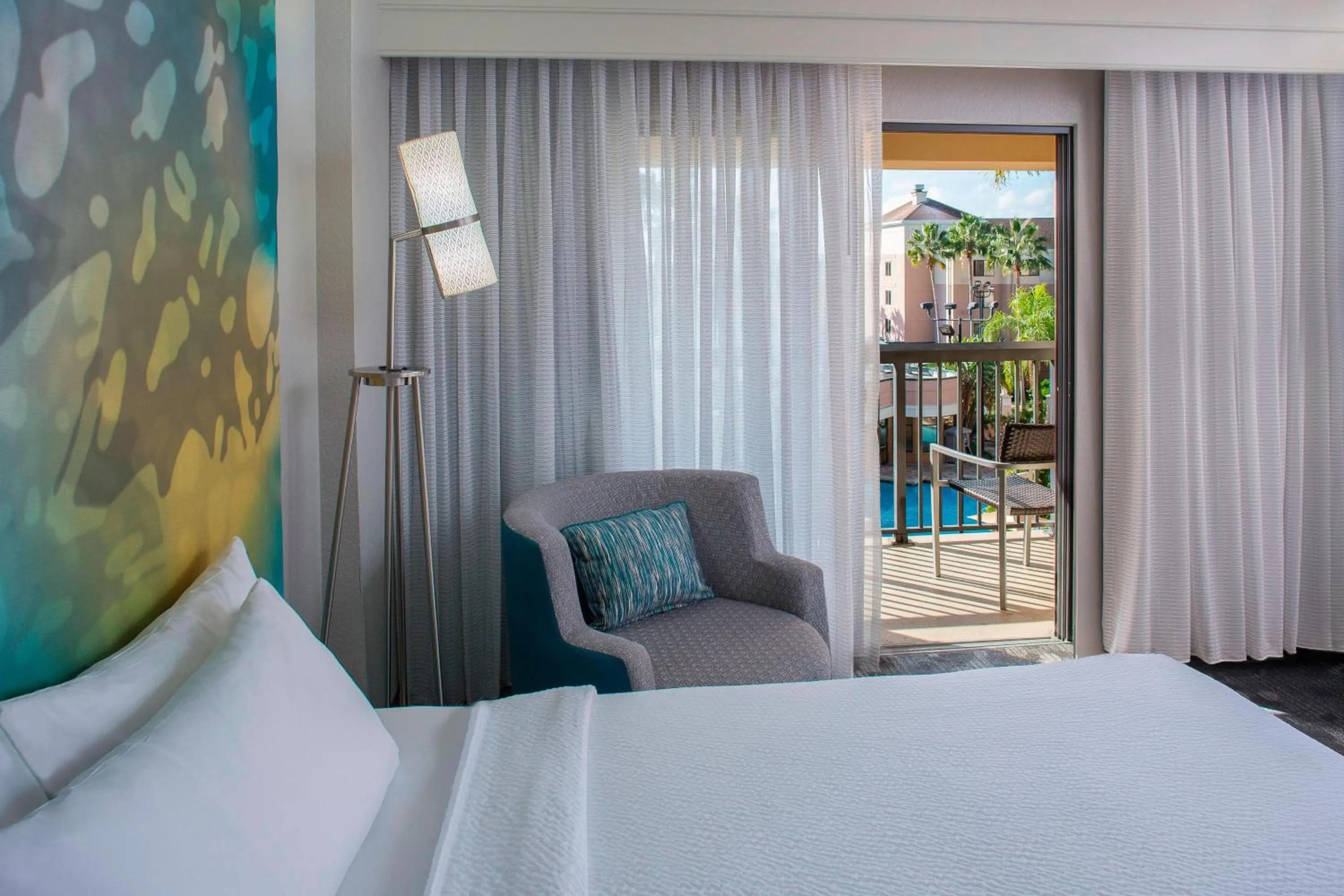 Photo of the whole room, Bed in Courtyard by Marriott Orlando Lake Buena Vista in the Marriott Village