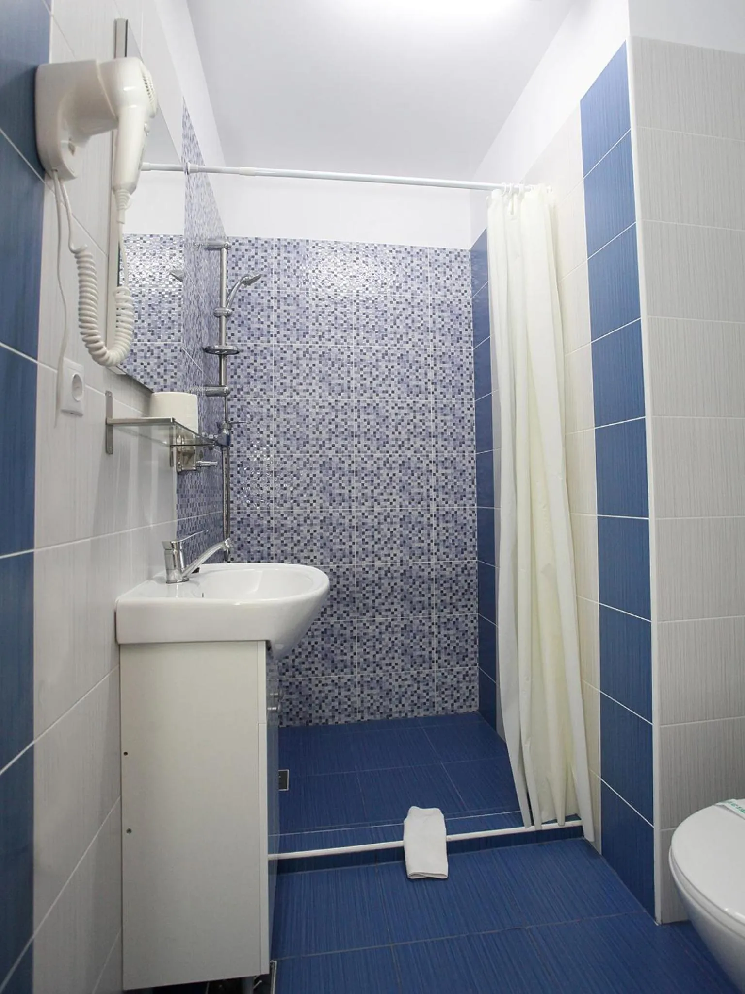 Bathroom in Pension Mora