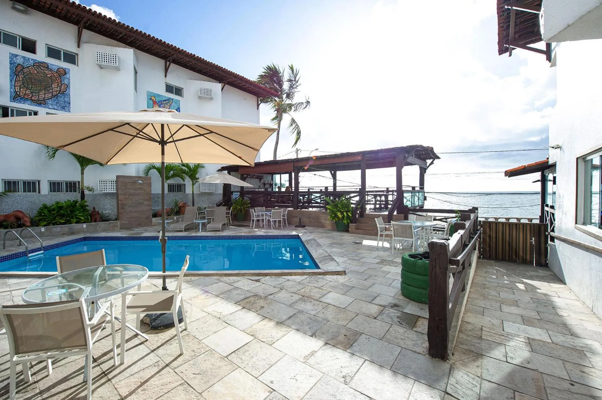 Swimming pool in Hotel Costeiro