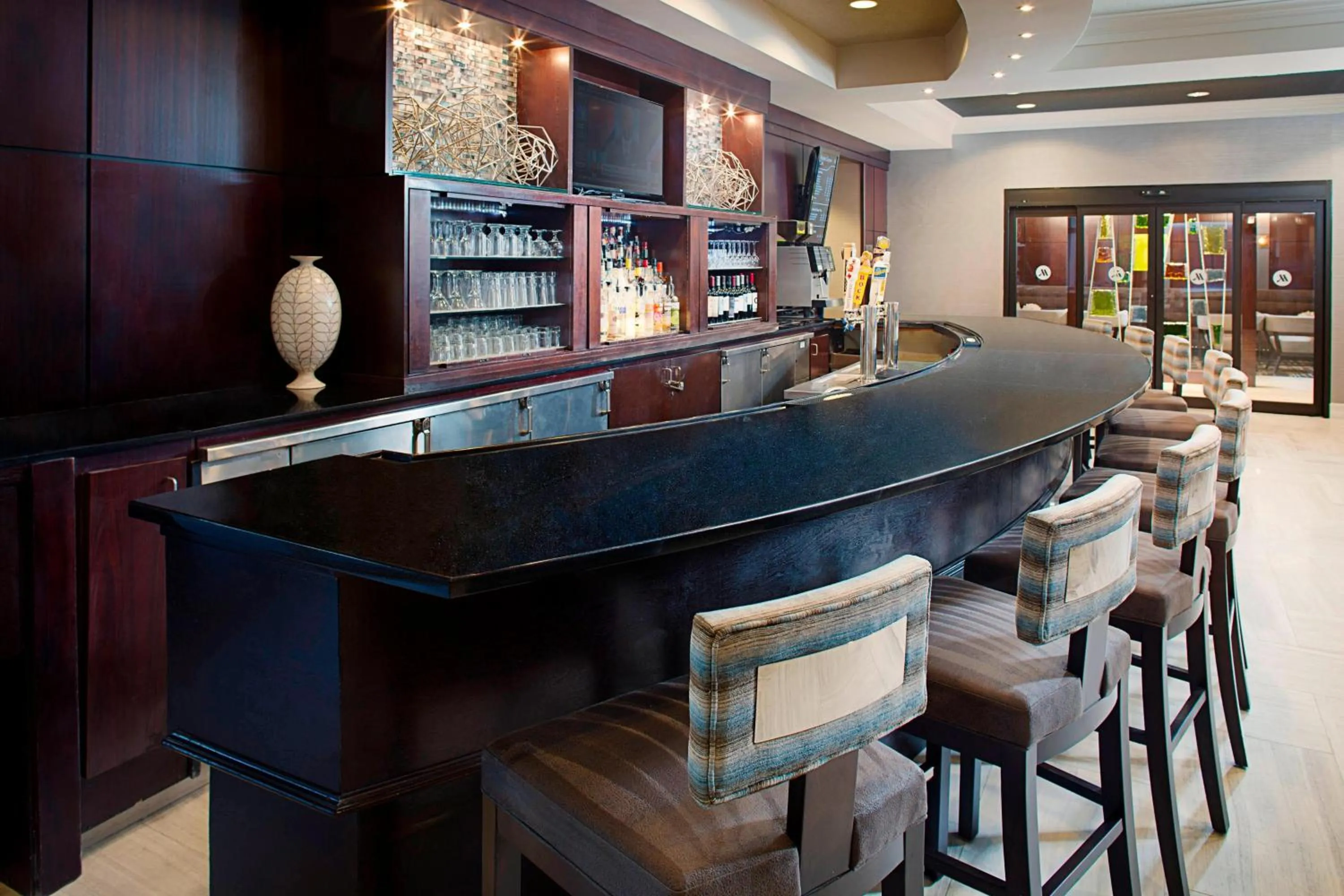 Lounge or bar in Dallas Marriott Suites Medical/Market Center