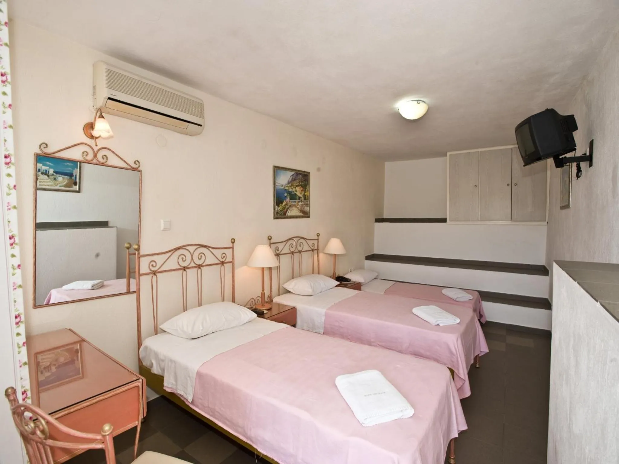 Bedroom in Vana Holidays