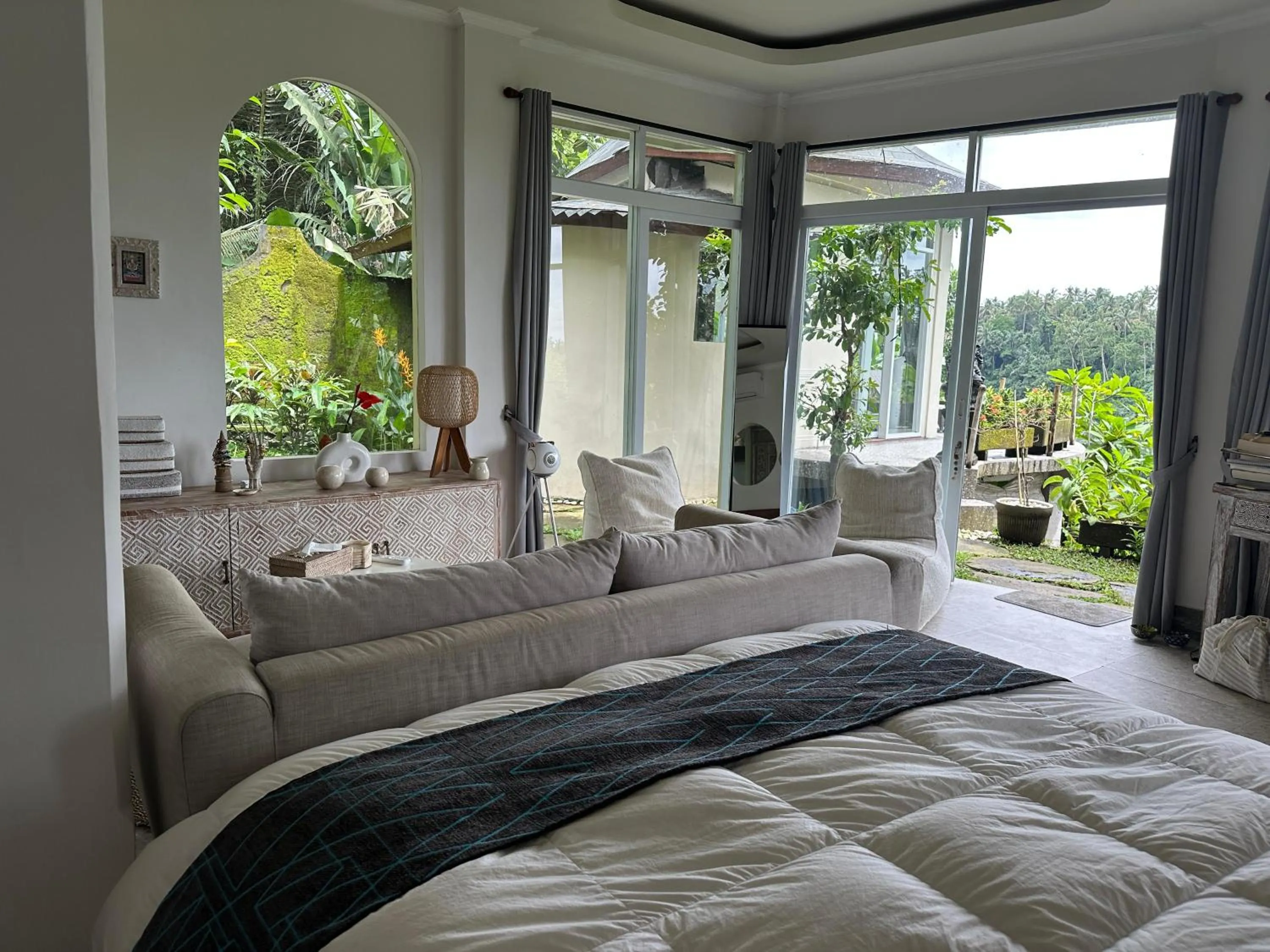 Bed in Tirta Asri Ubud Villa