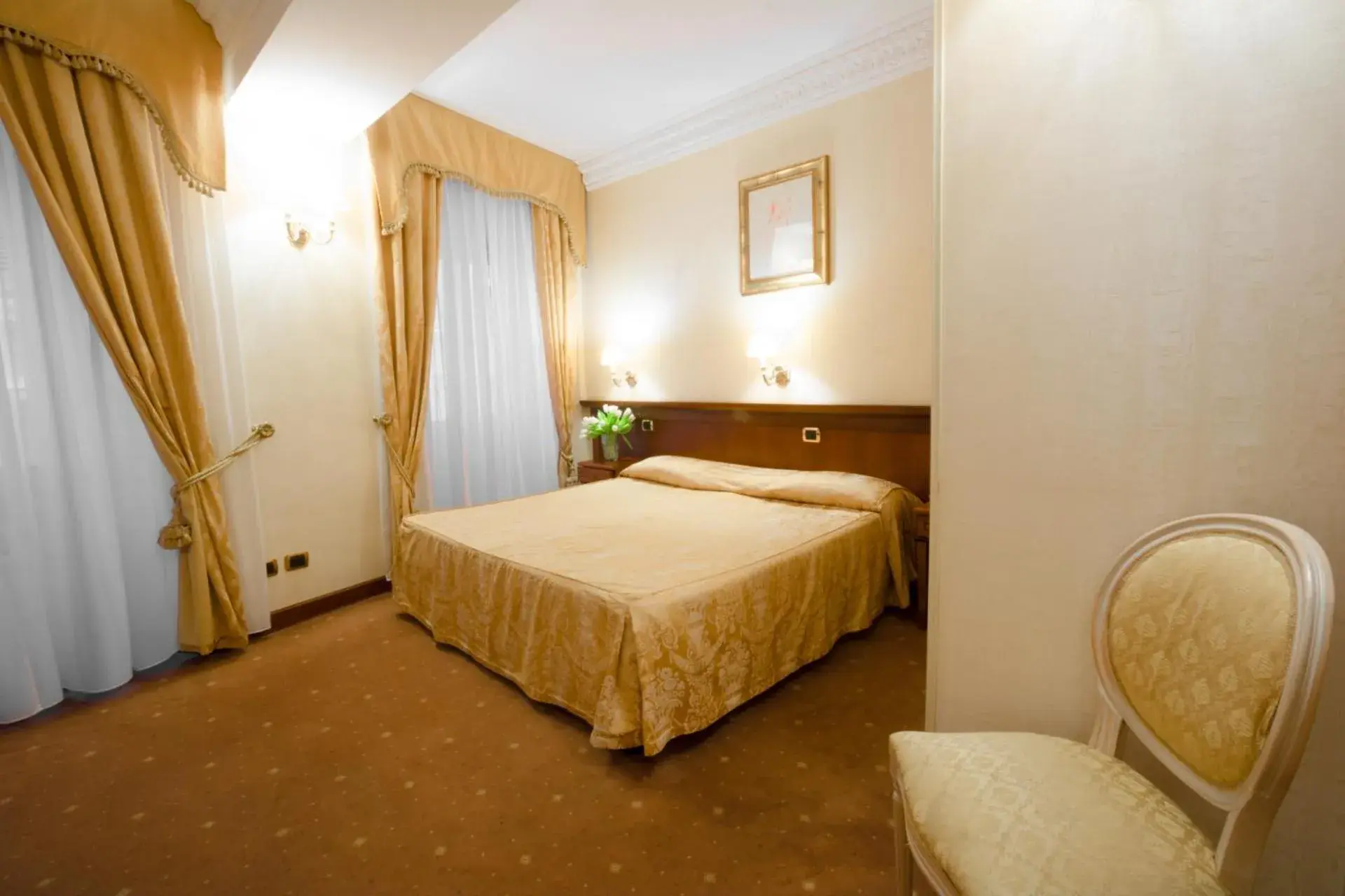 Quadruple Room in Hosianum Palace Quadruple Room in Hosianum Palace