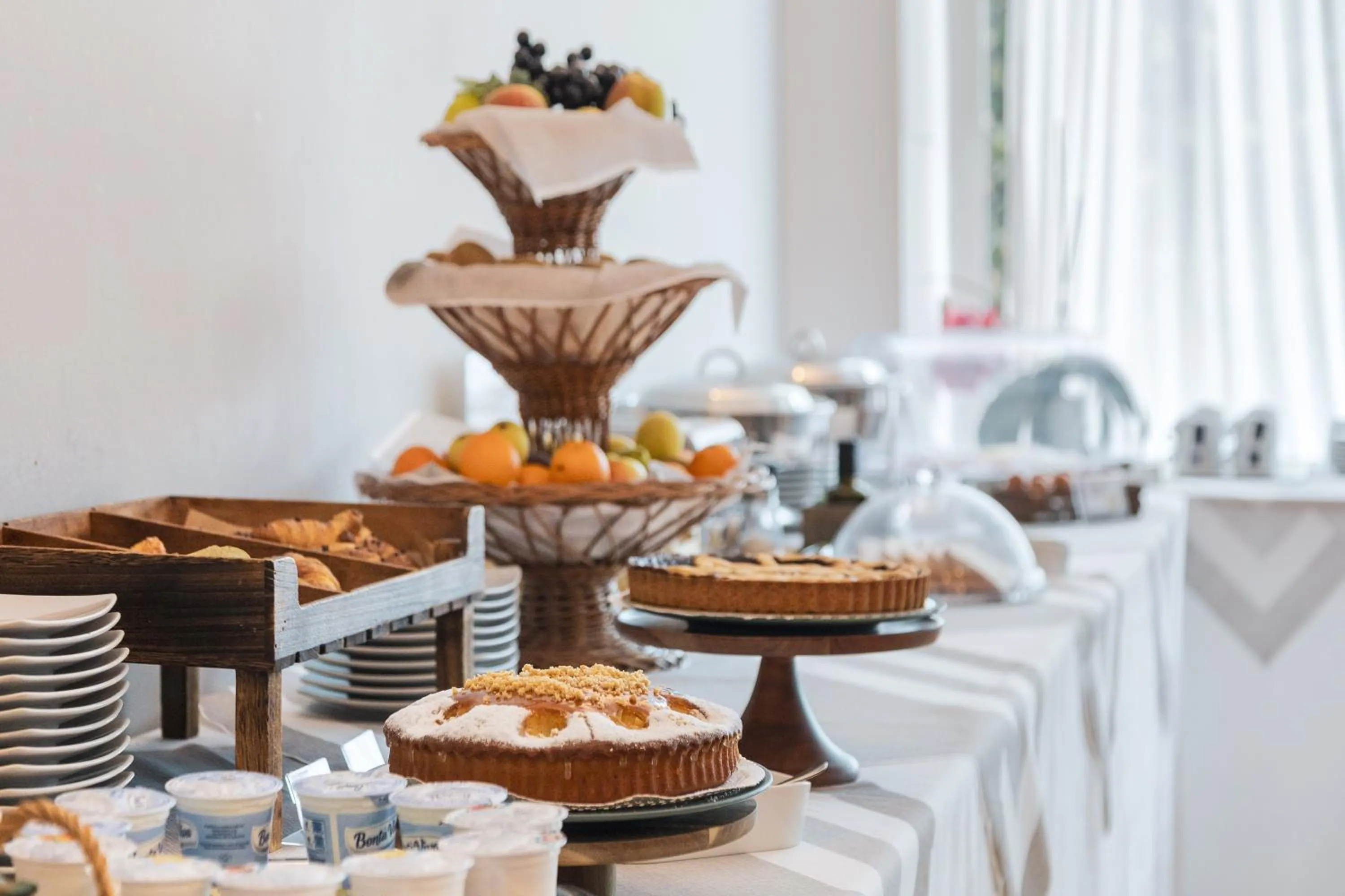 Buffet breakfast in Aston Hotel