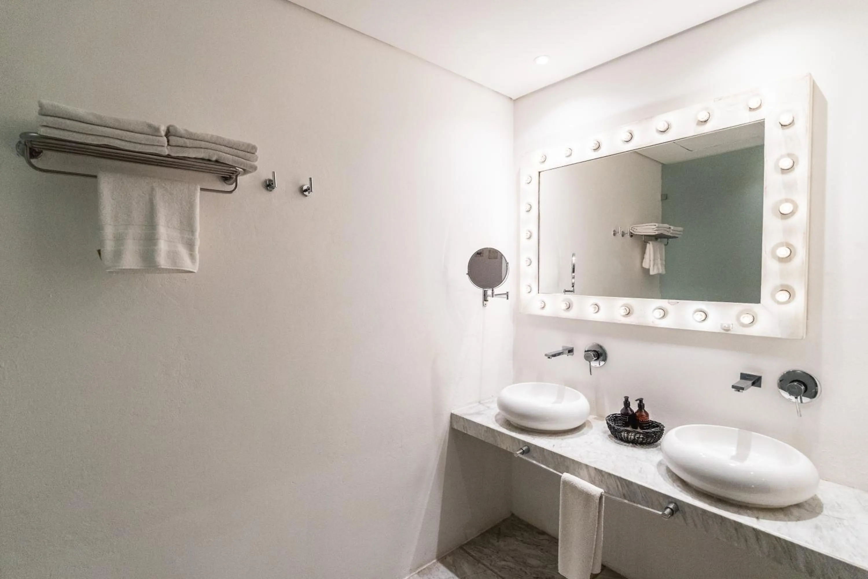 Be Playa Hotel Boutique & Rooftop Bar - Adults Only