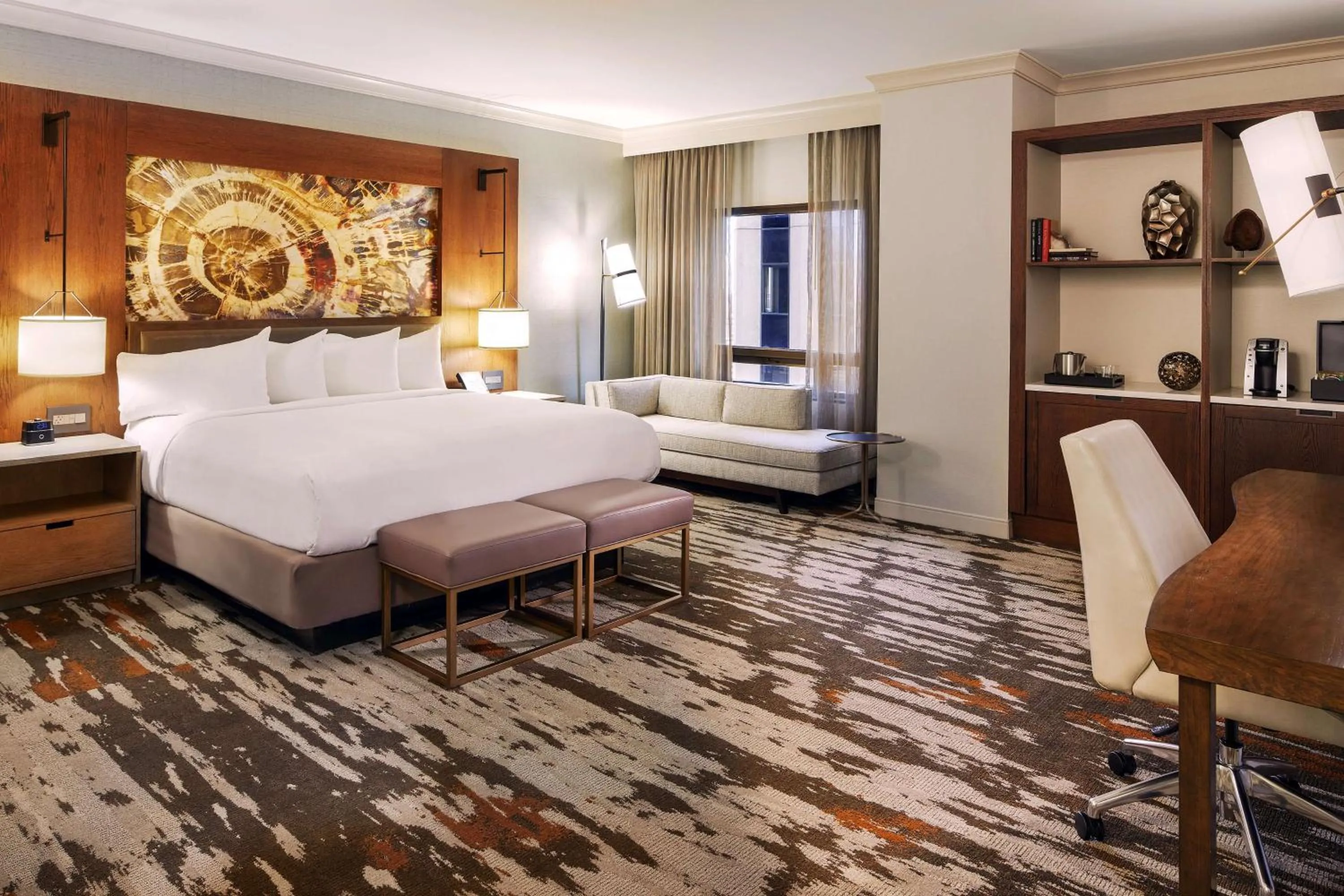 Bedroom, Bed in Hilton Denver City Center