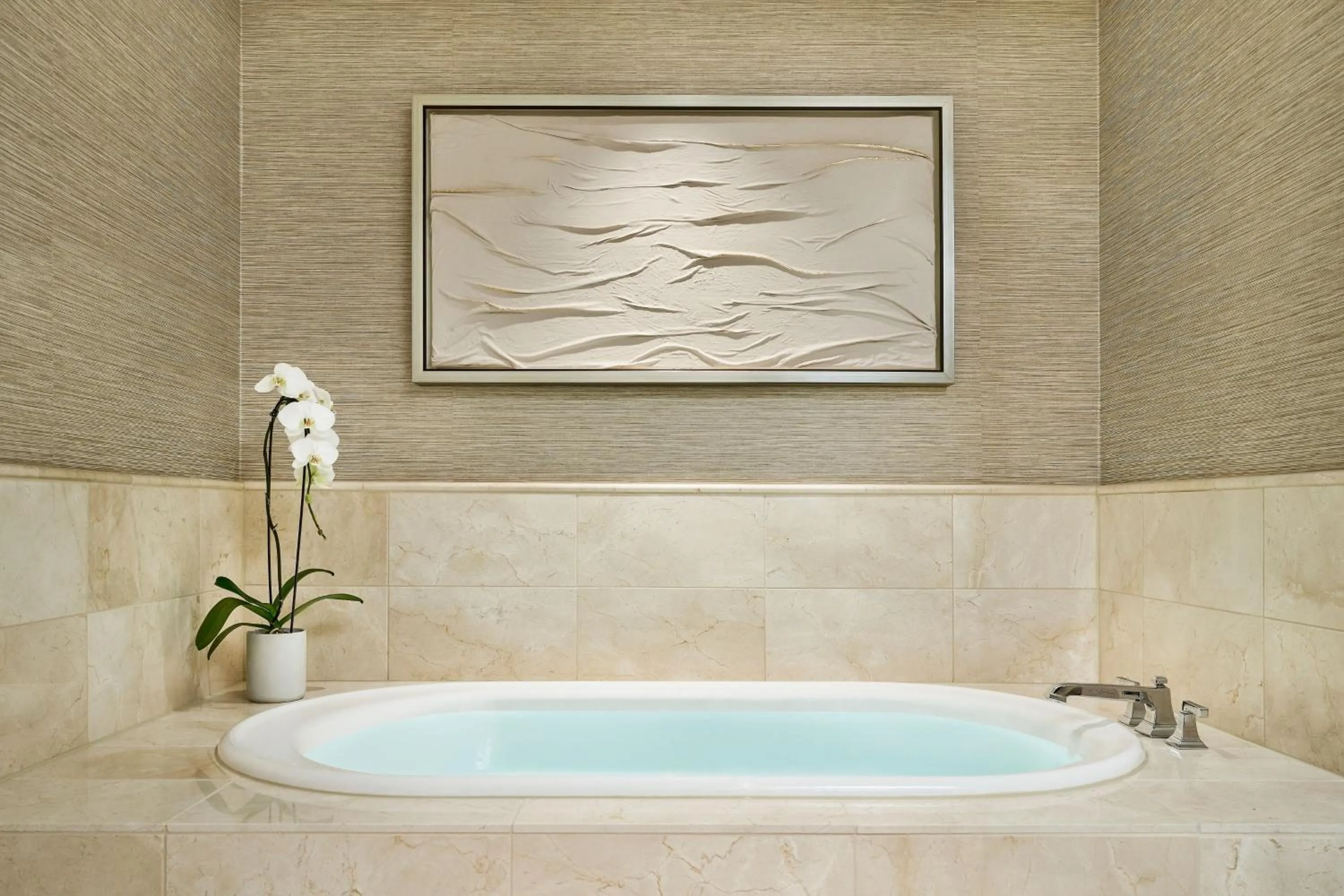 Bedroom in The Ritz-Carlton, Denver