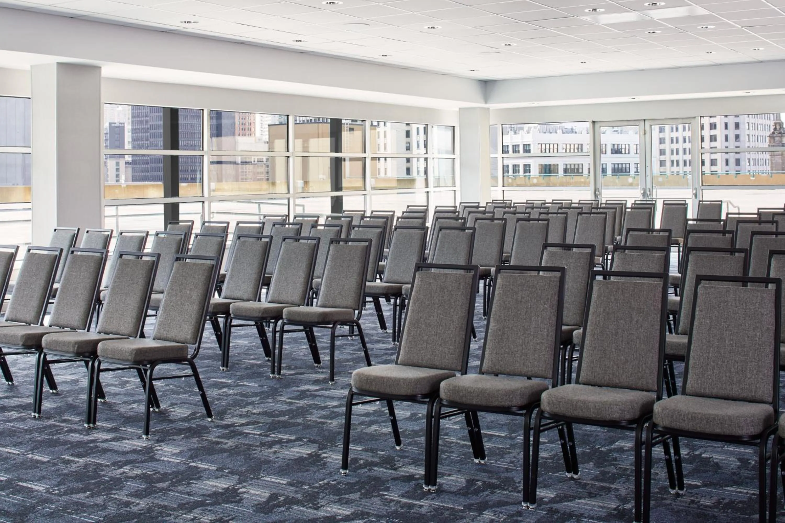 Meeting/conference room in Courtyard by Marriott Detroit Downtown