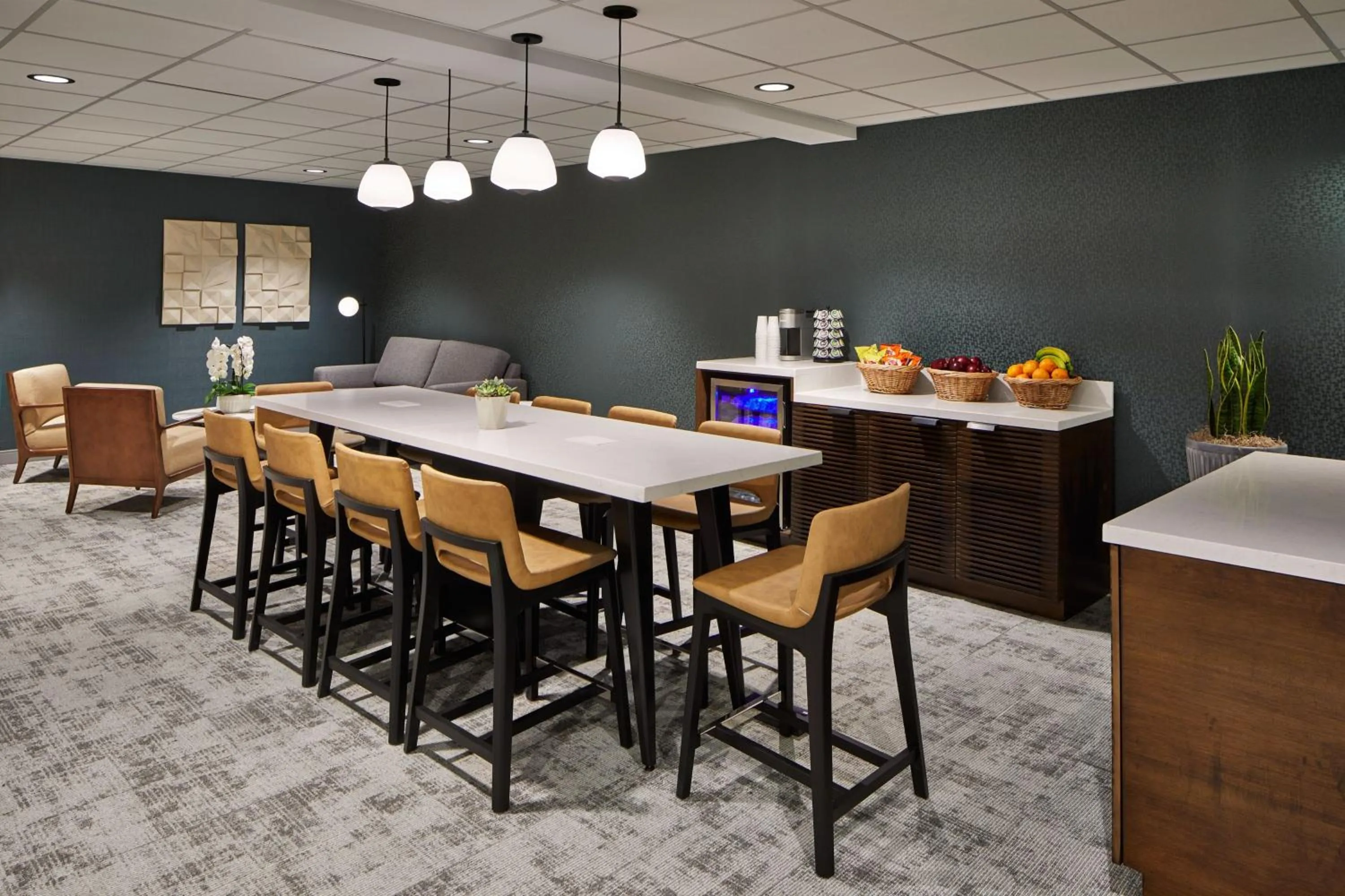 Meeting/conference room in Courtyard by Marriott Detroit Downtown