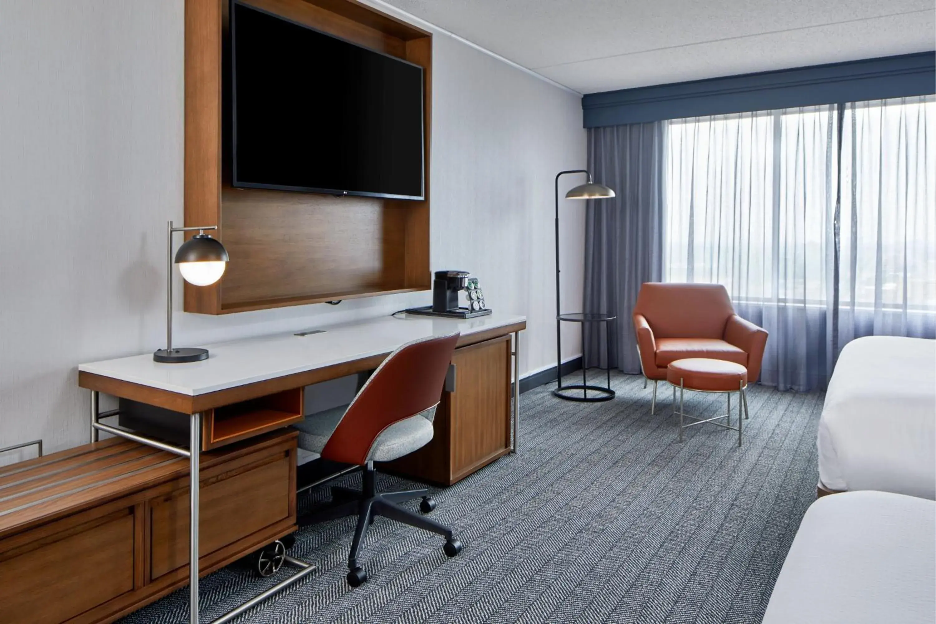 Superior King Suite with Tub - Mobility Accessible in Courtyard by Marriott Detroit Downtown Superior King Suite with Tub - Mobility Accessible in Courtyard by Marriott Detroit Downtown