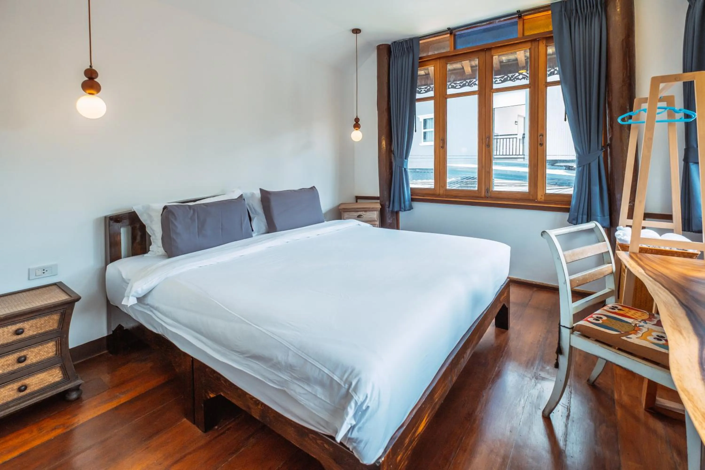 Bed in Pao Come Boutique House