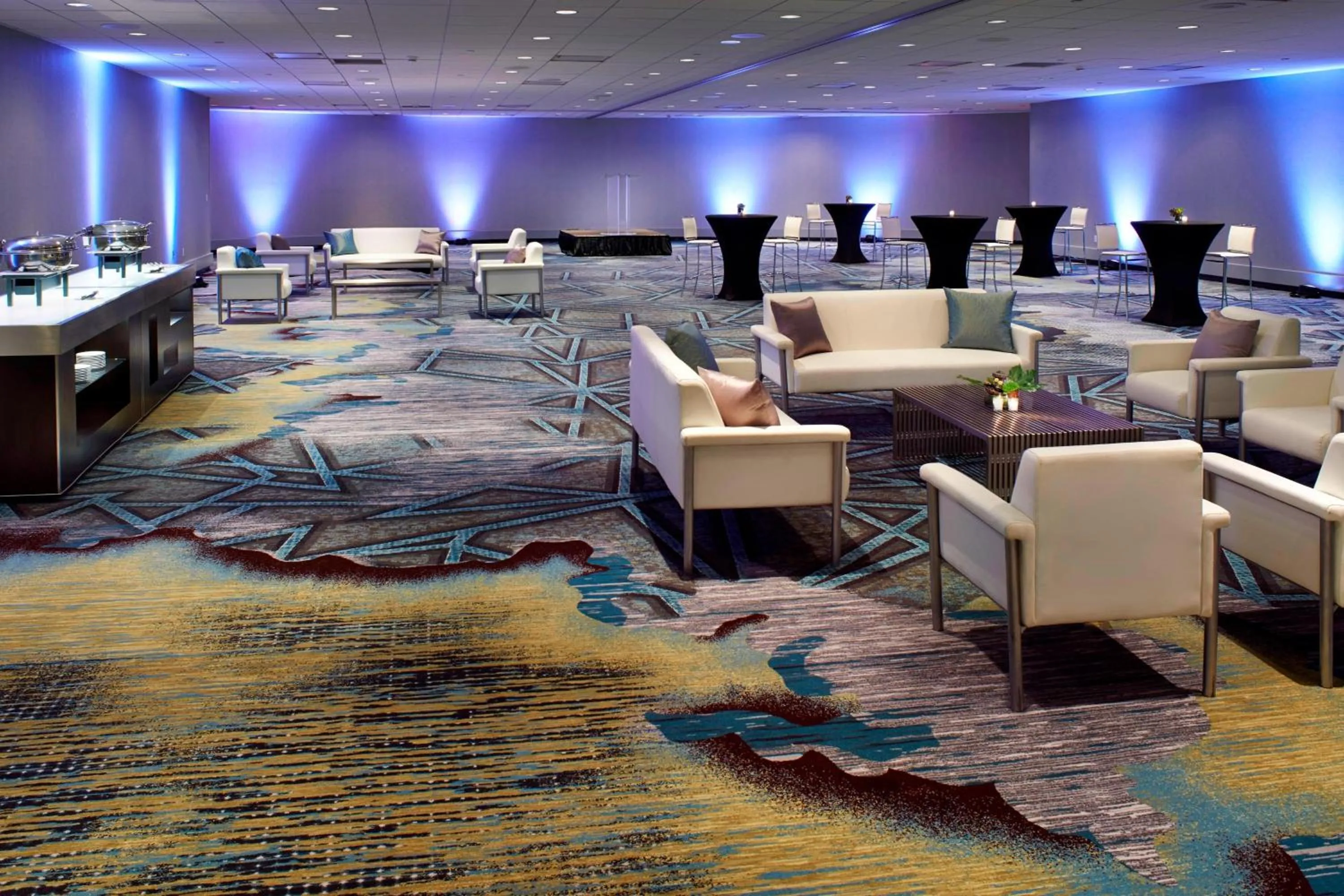 Lobby or reception in Detroit Marriott at the Renaissance Center