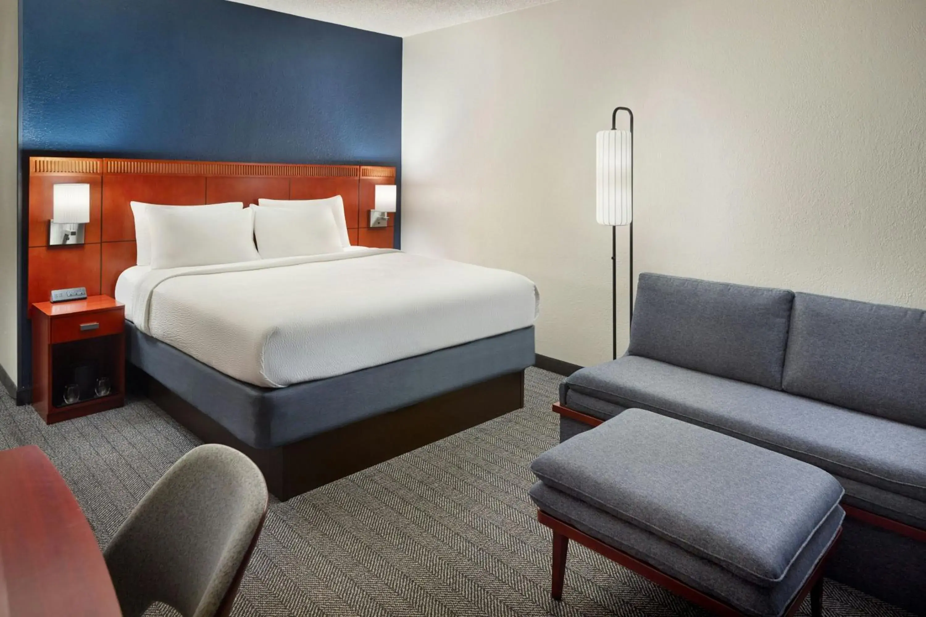 Guest Room One King with Sofa Bed in Courtyard by Marriott Fort Lauderdale City of Plantation Guest Room One King with Sofa Bed in Courtyard by Marriott Fort Lauderdale City of Plantation