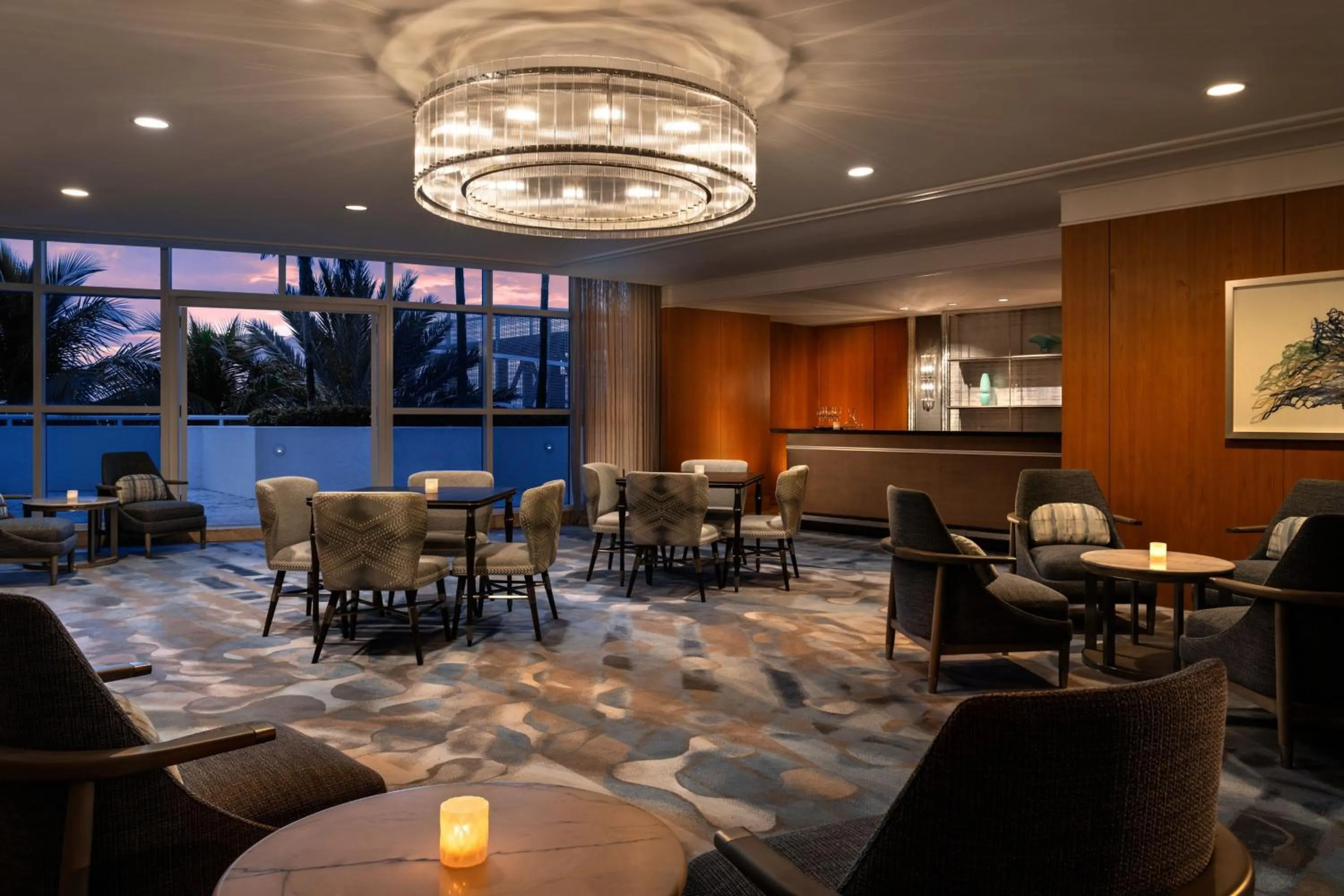 Lounge or bar in The Ritz-Carlton, Fort Lauderdale