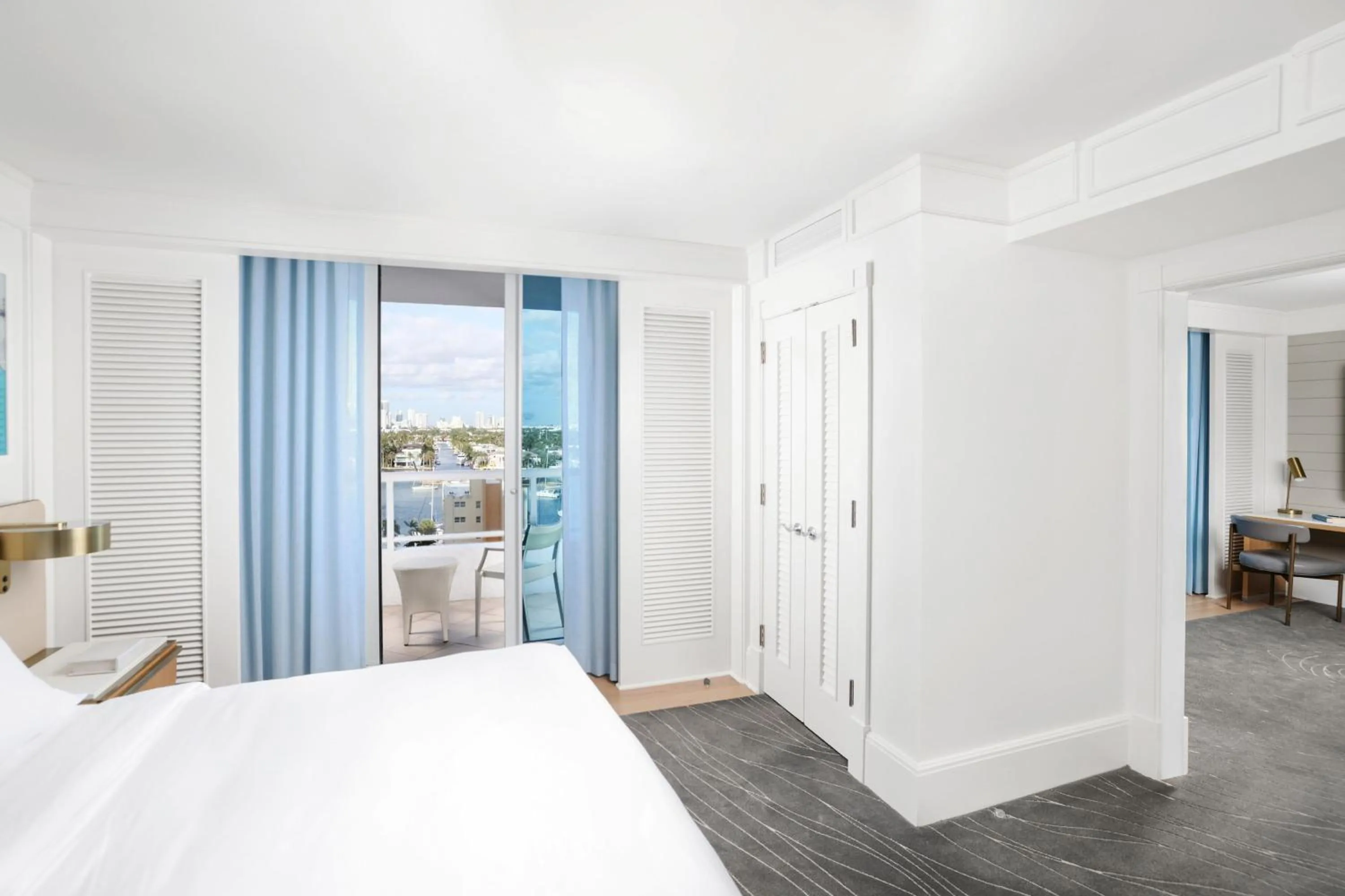 Photo of the whole room, Bed in The Ritz-Carlton, Fort Lauderdale