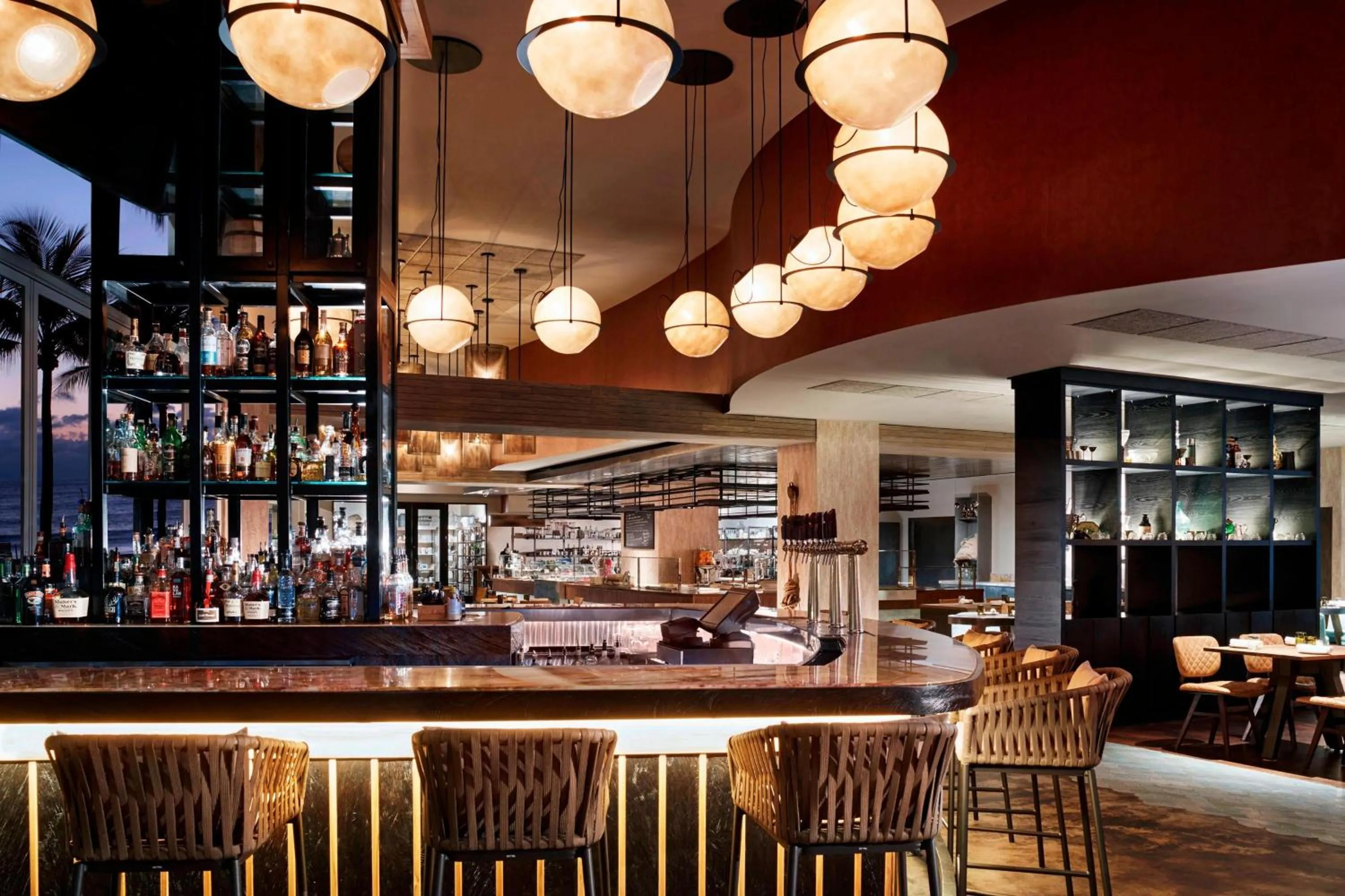 Lounge or bar in The Ritz-Carlton, Fort Lauderdale